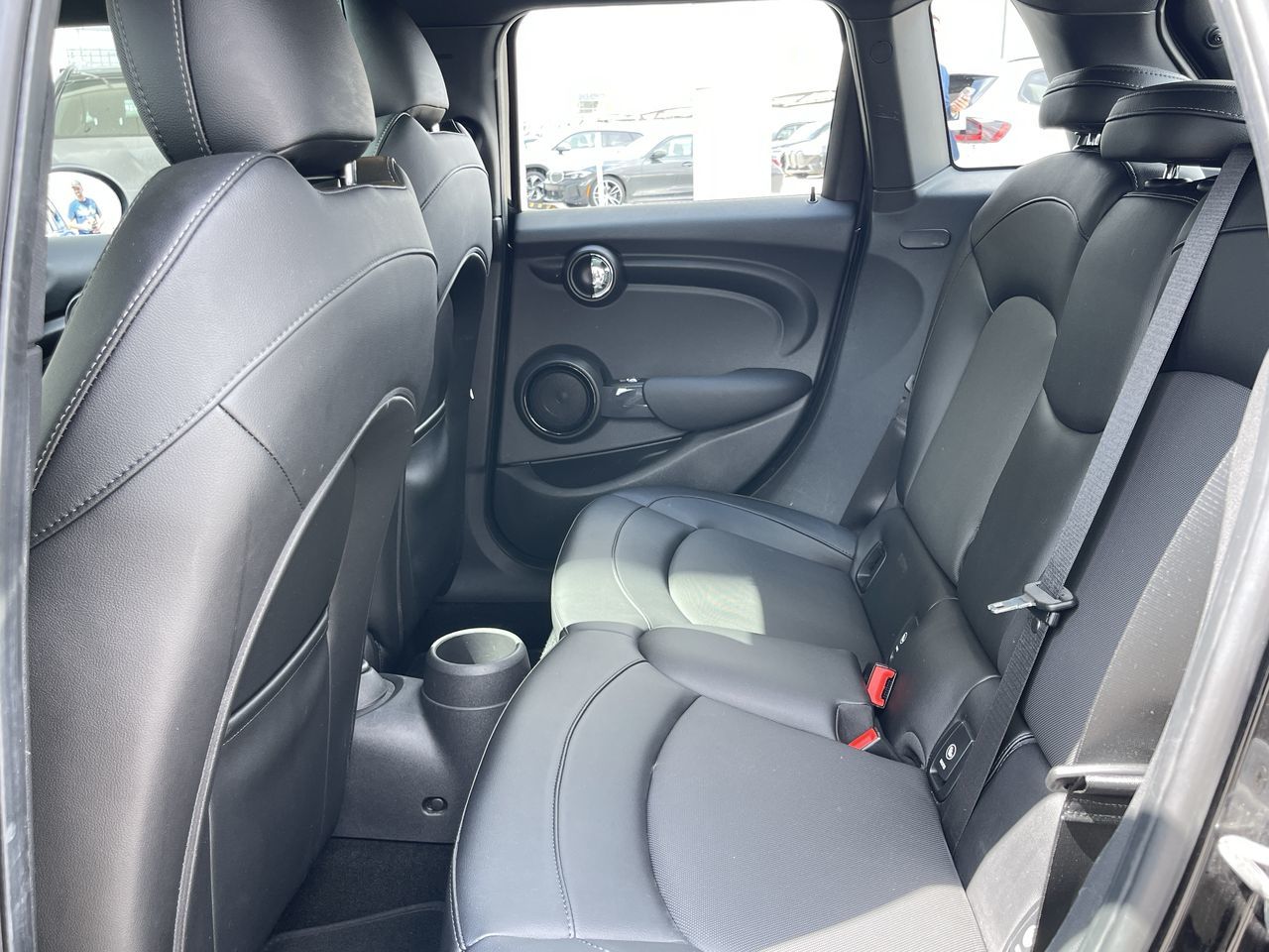 2017 MINI Cooper Hardtop 5 Door in Calgary, Alberta