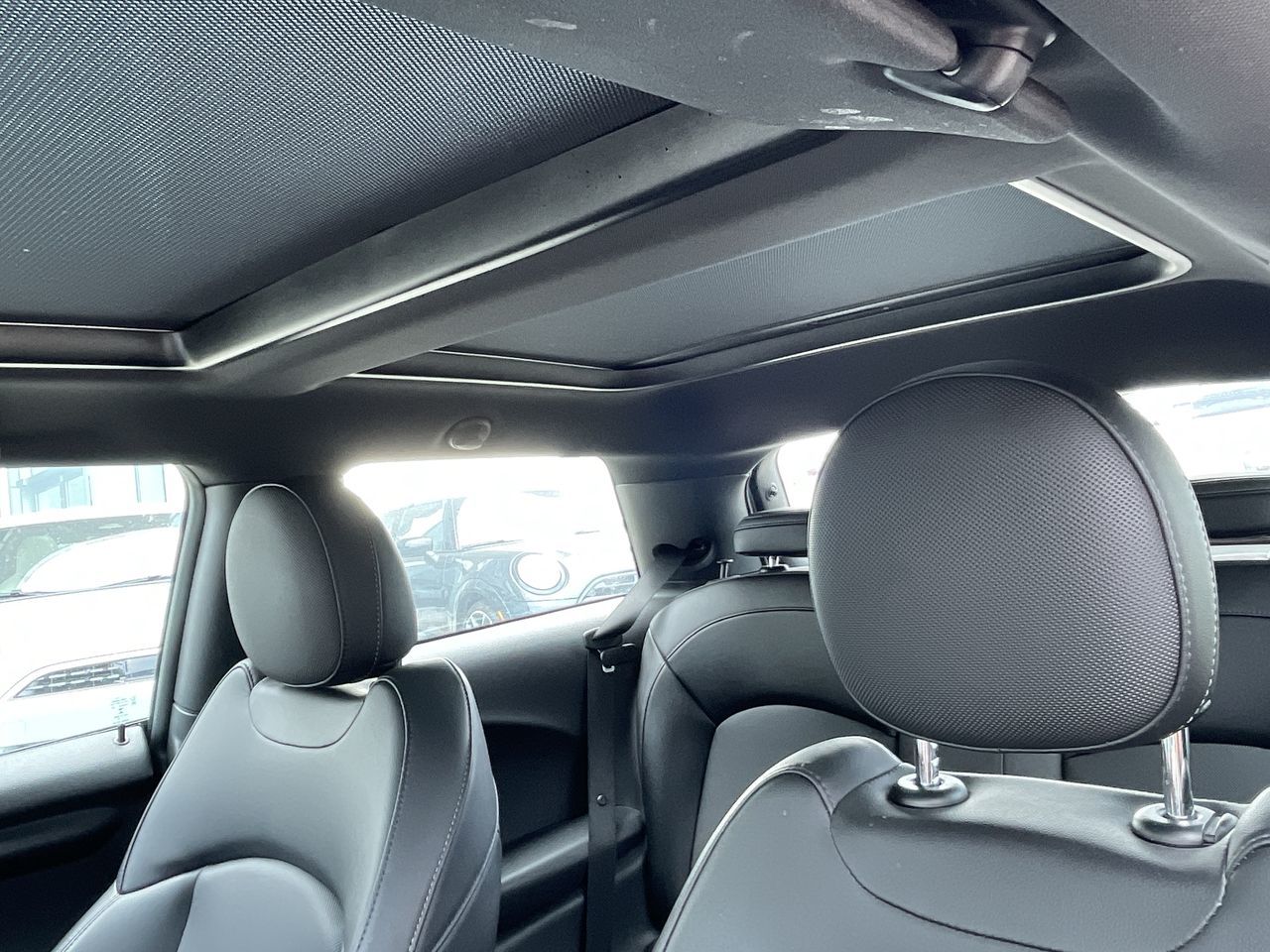 2016 MINI Cooper Hardtop