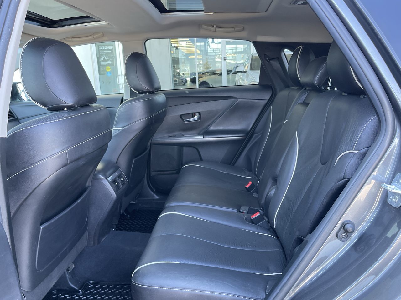 Toyota Venza  2016 à Calgary, Alberta