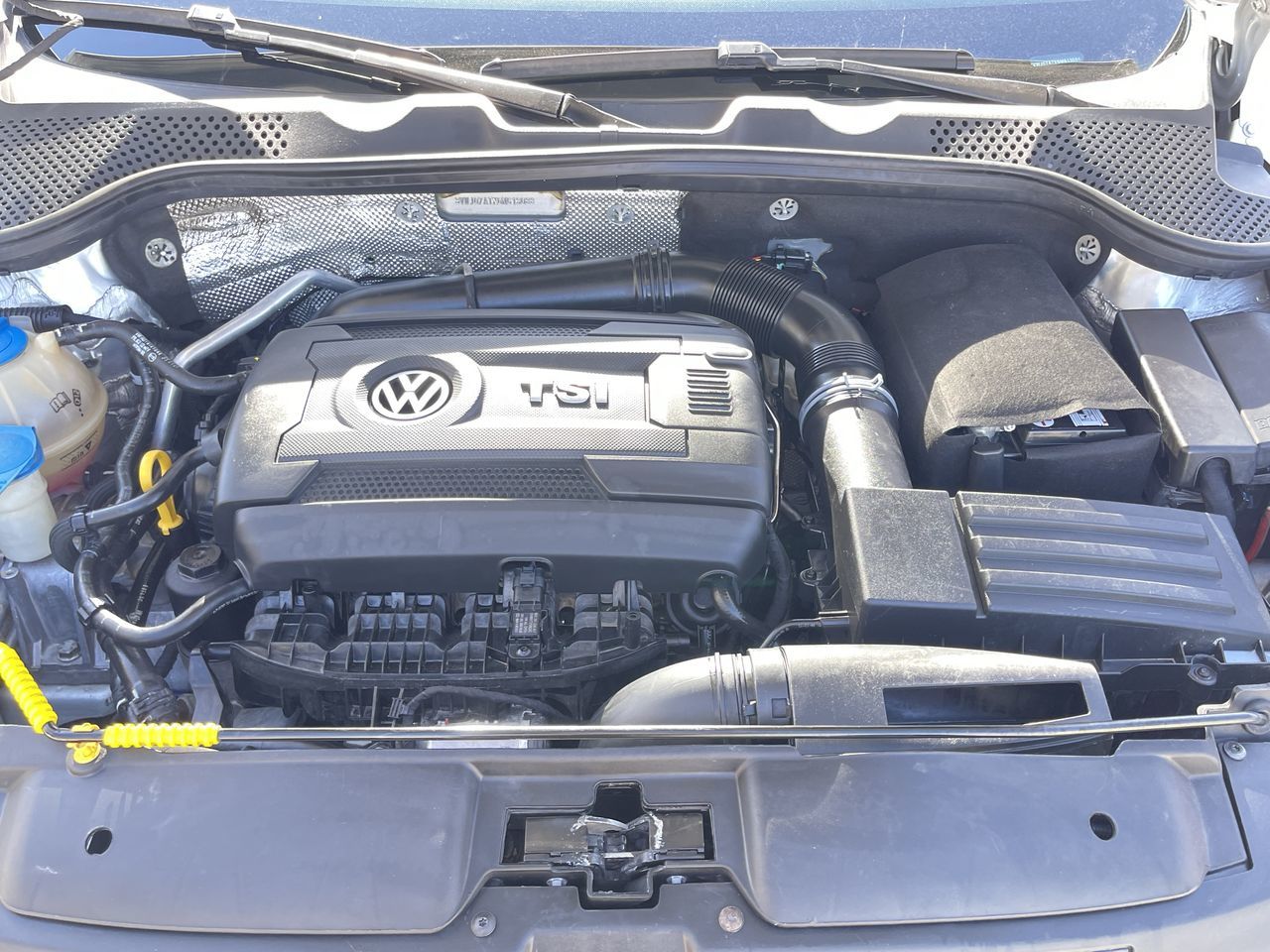2016 Volkswagen Beetle Coupe in Calgary, Alberta
