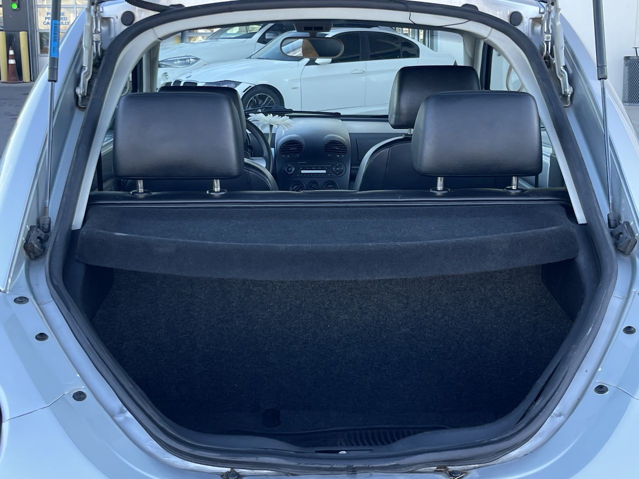 2005 Volkswagen New Beetle Coupe