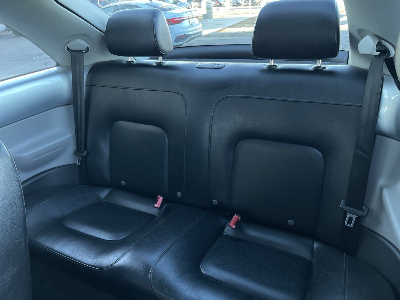 2005 Volkswagen New Beetle Coupe