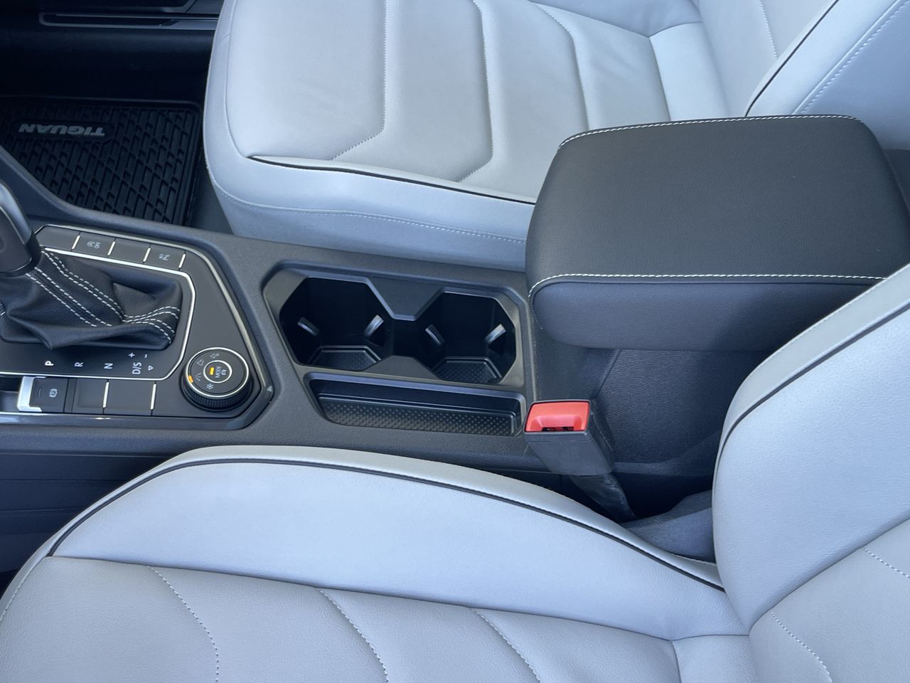 2021 Volkswagen Tiguan in Calgary, Alberta