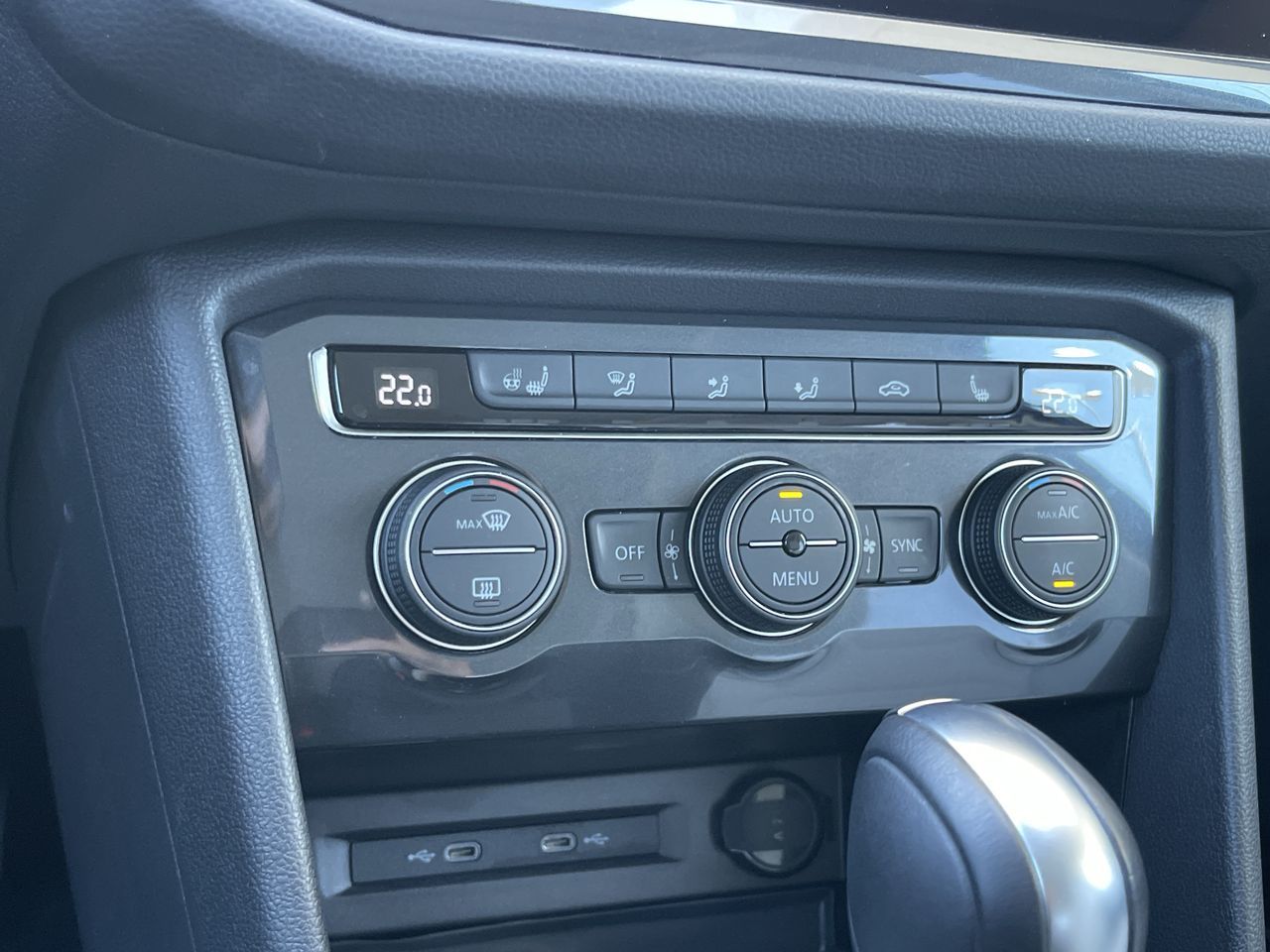 2021 Volkswagen Tiguan in Calgary, Alberta