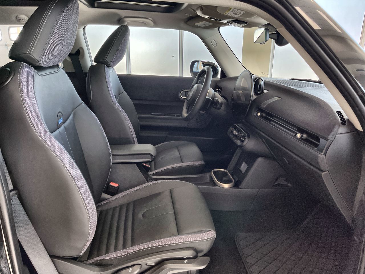2026 MINI Cooper (3)