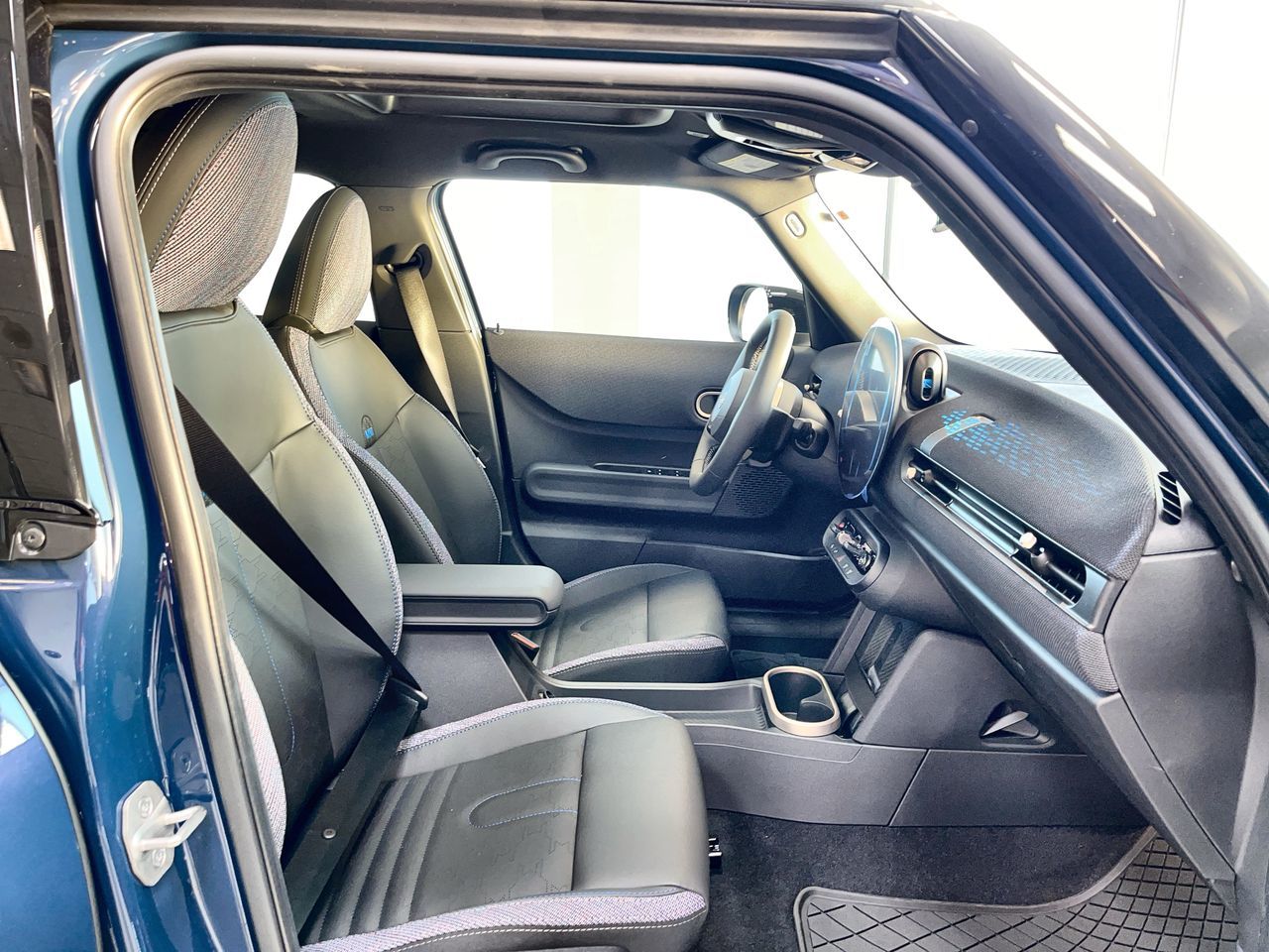 2026 MINI Cooper (5)