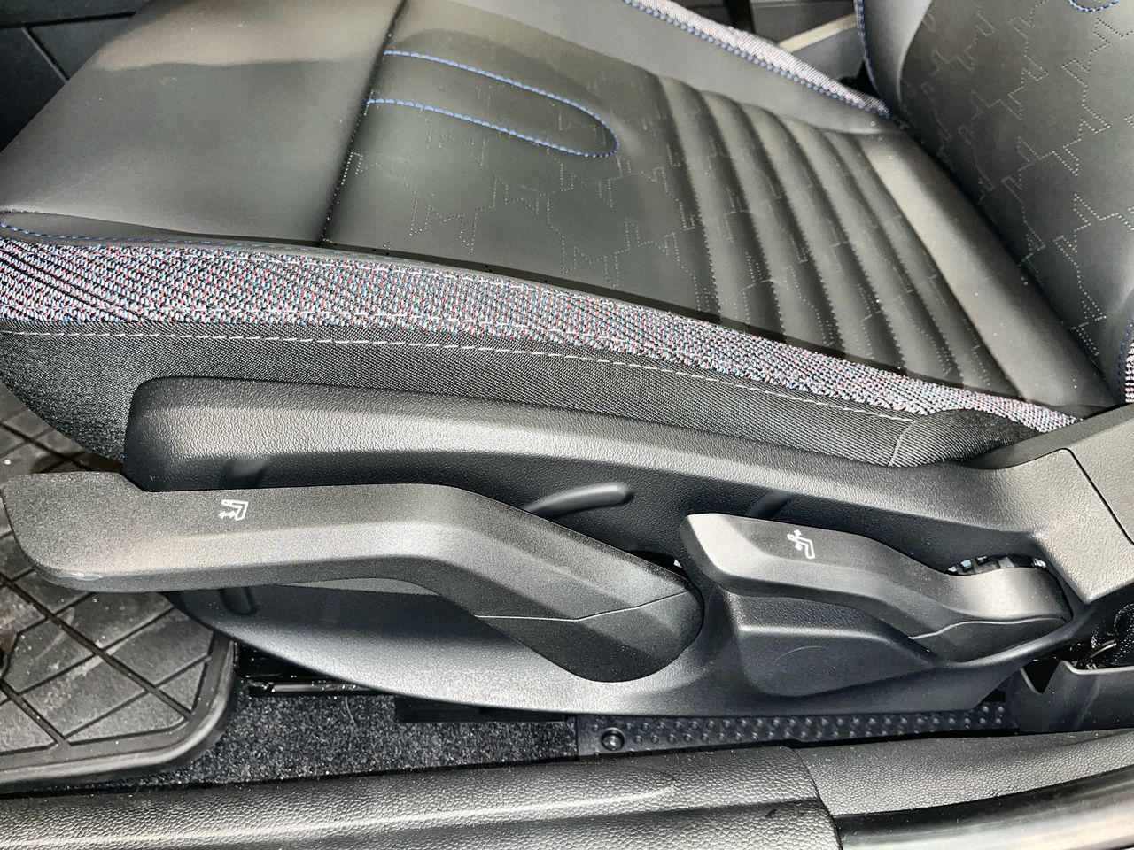 2026 MINI Cooper (5)