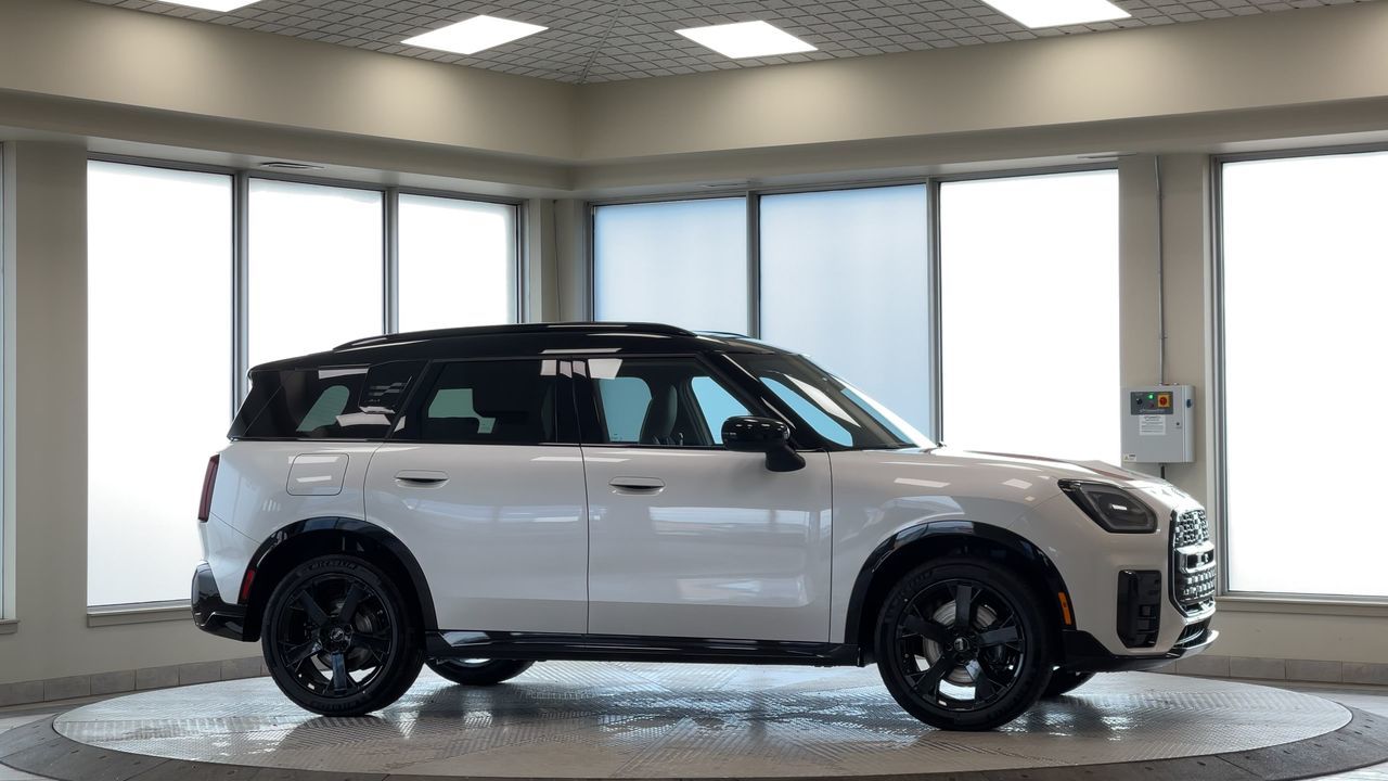 MINI Cooper Countryman  2027 à Regina, Saskatchewan