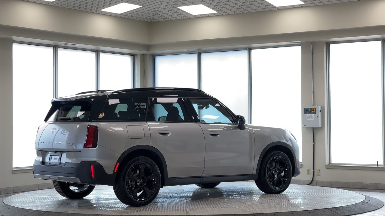 MINI Cooper Countryman  2027 à Regina, Saskatchewan