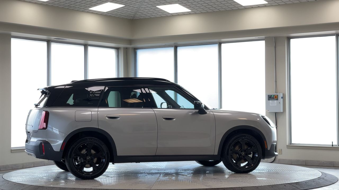 MINI Cooper Countryman  2027 à Regina, Saskatchewan
