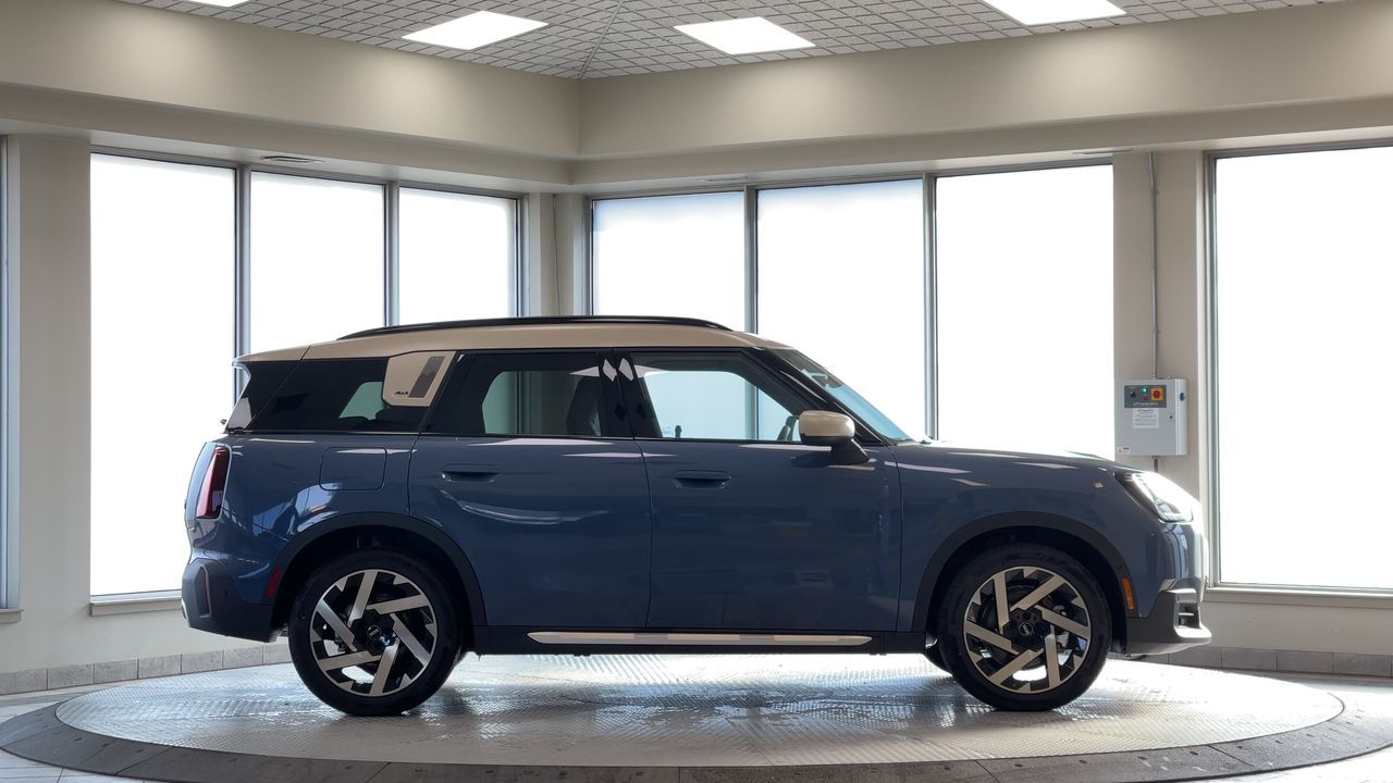 MINI Cooper Countryman  2027 à Regina, Saskatchewan