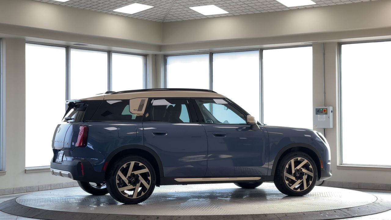 MINI Cooper Countryman  2027 à Regina, Saskatchewan