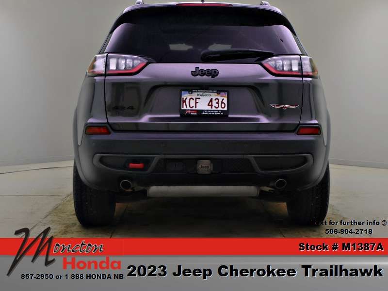 Photo 2023 Jeep Cherokee Trailhawk #5