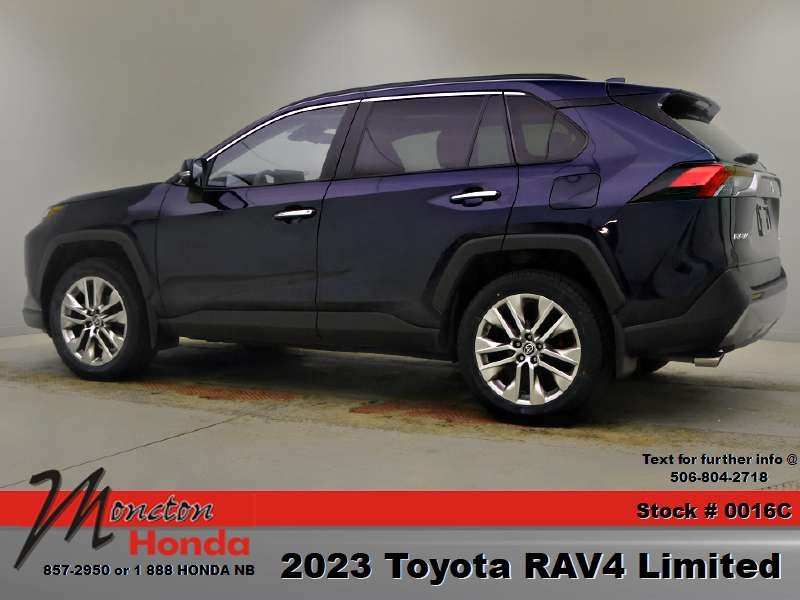 Photo 2023 Toyota RAV4 Limited #4