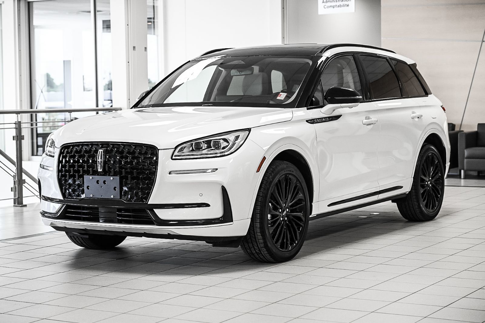 2026 Lincoln Corsair Reserve | AWD | SPÉCIAL DÉMO 3.99% | TOIT PANO |