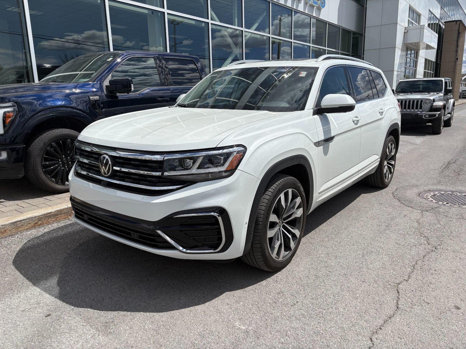 2022 Volkswagen Atlas Execline R-Line 4Motion | CUIR | TOIT PANO | GPS |