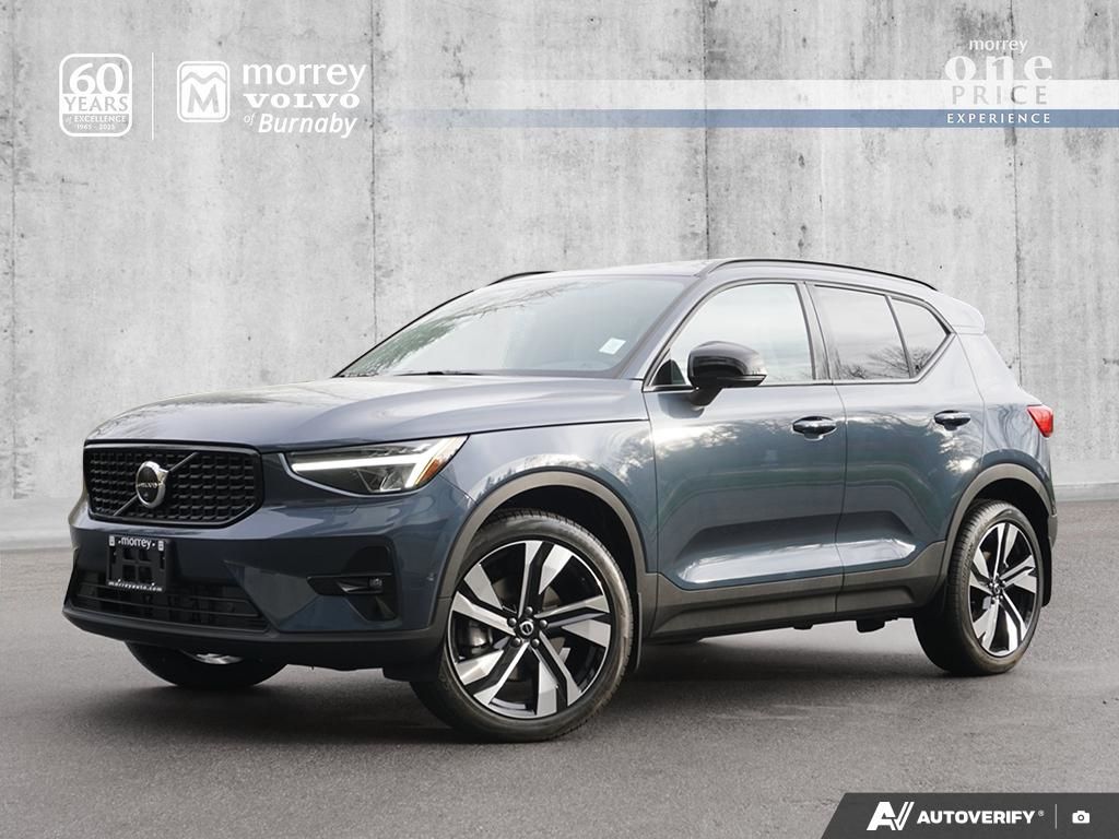 2026 Volvo XC40 Plus (Dark Theme)