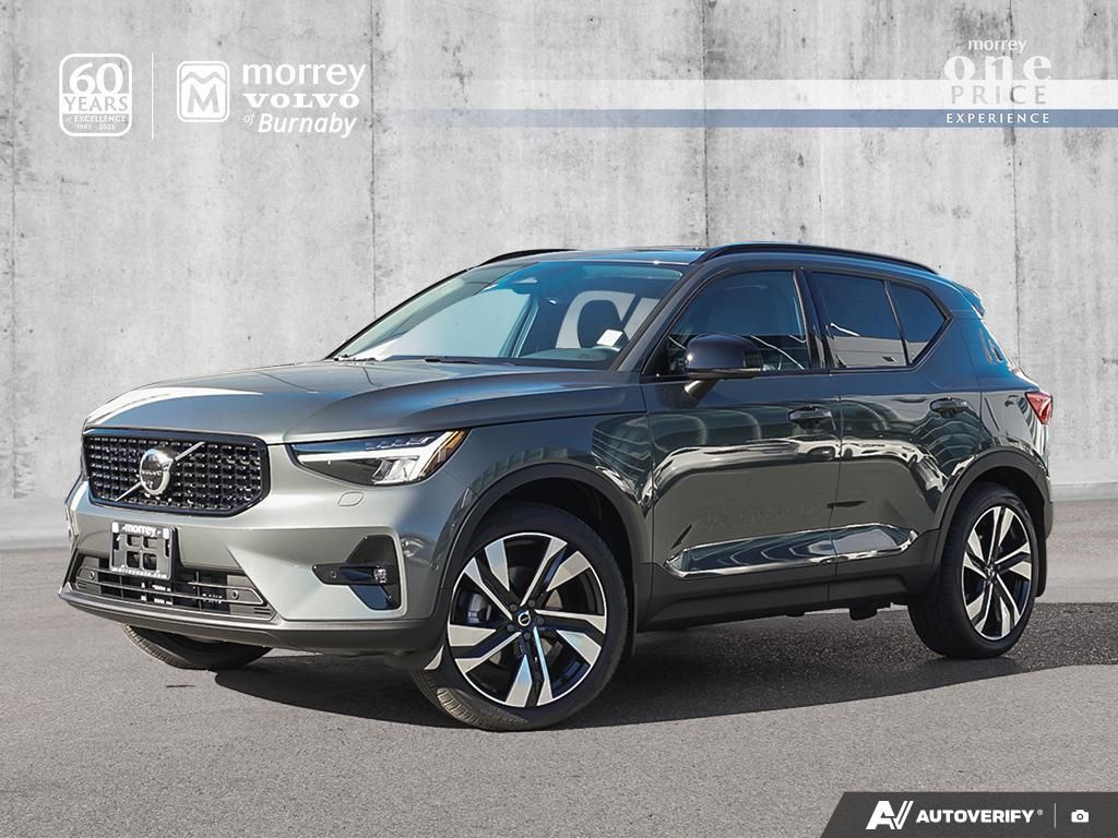 2026 Volvo XC40 Plus (Dark Theme)