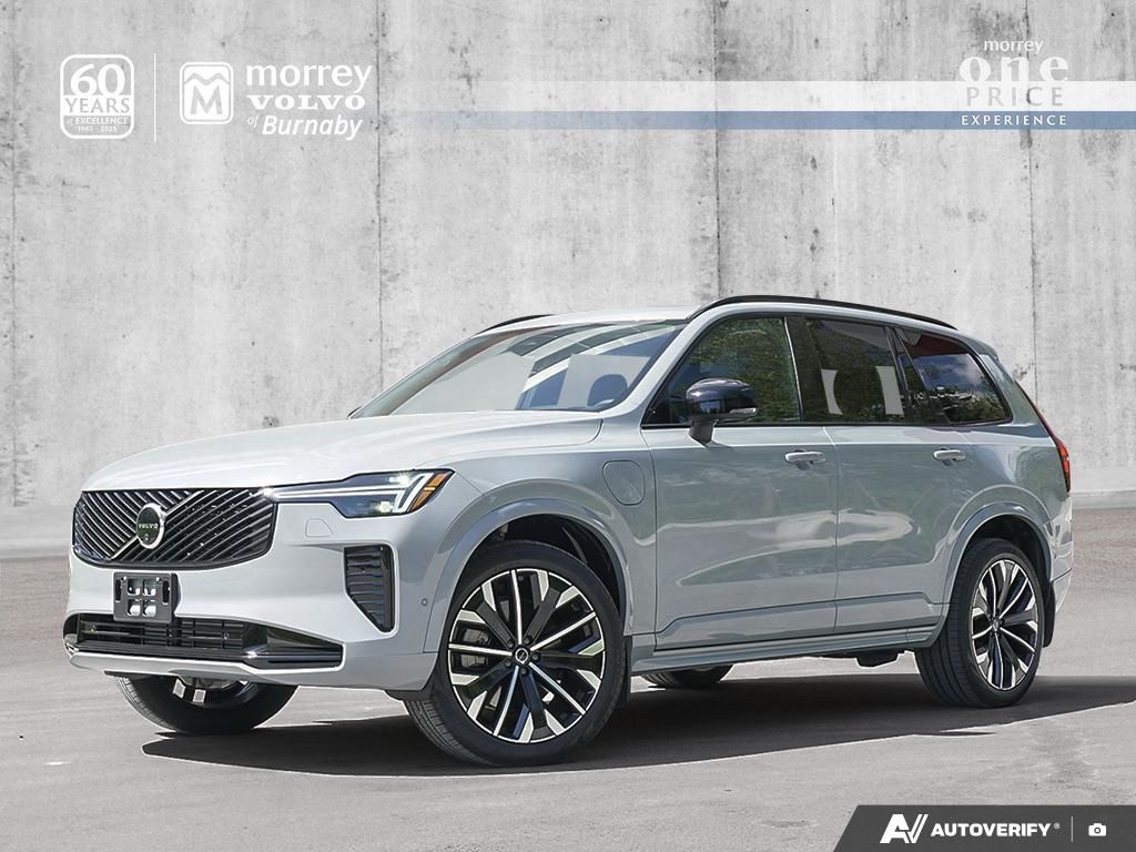 2026 Volvo XC90 Ultra 7-Seater (Dark Theme)