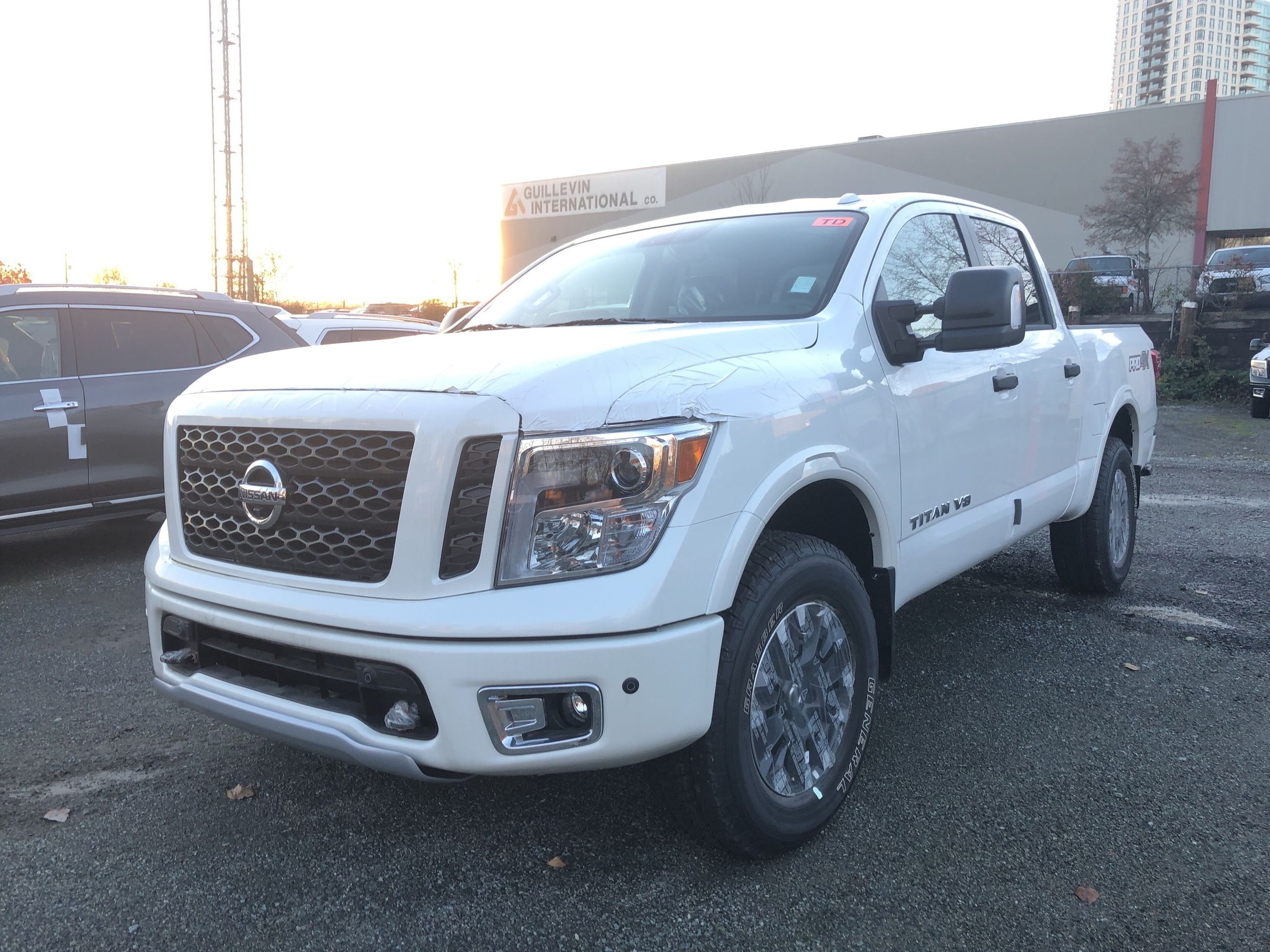 2018 nissan titan tire size p275 70r18 pro 4x