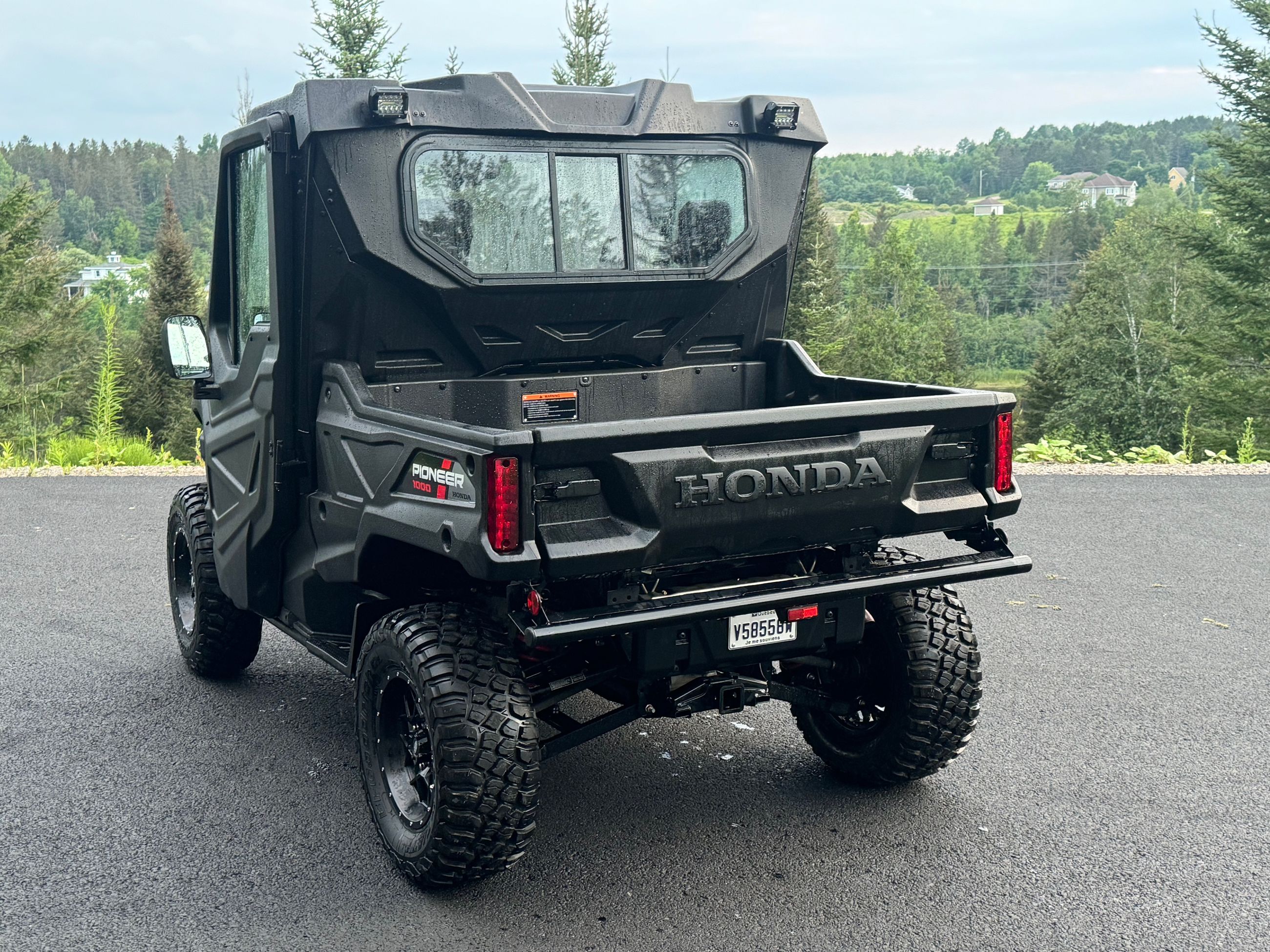 Honda Pioneer 1000-3  2023