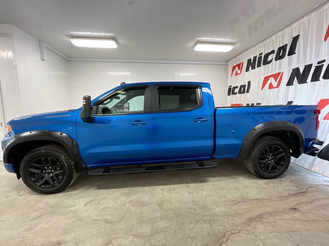 Photo 2023 Chevrolet SILVERADO 1500 RST #5