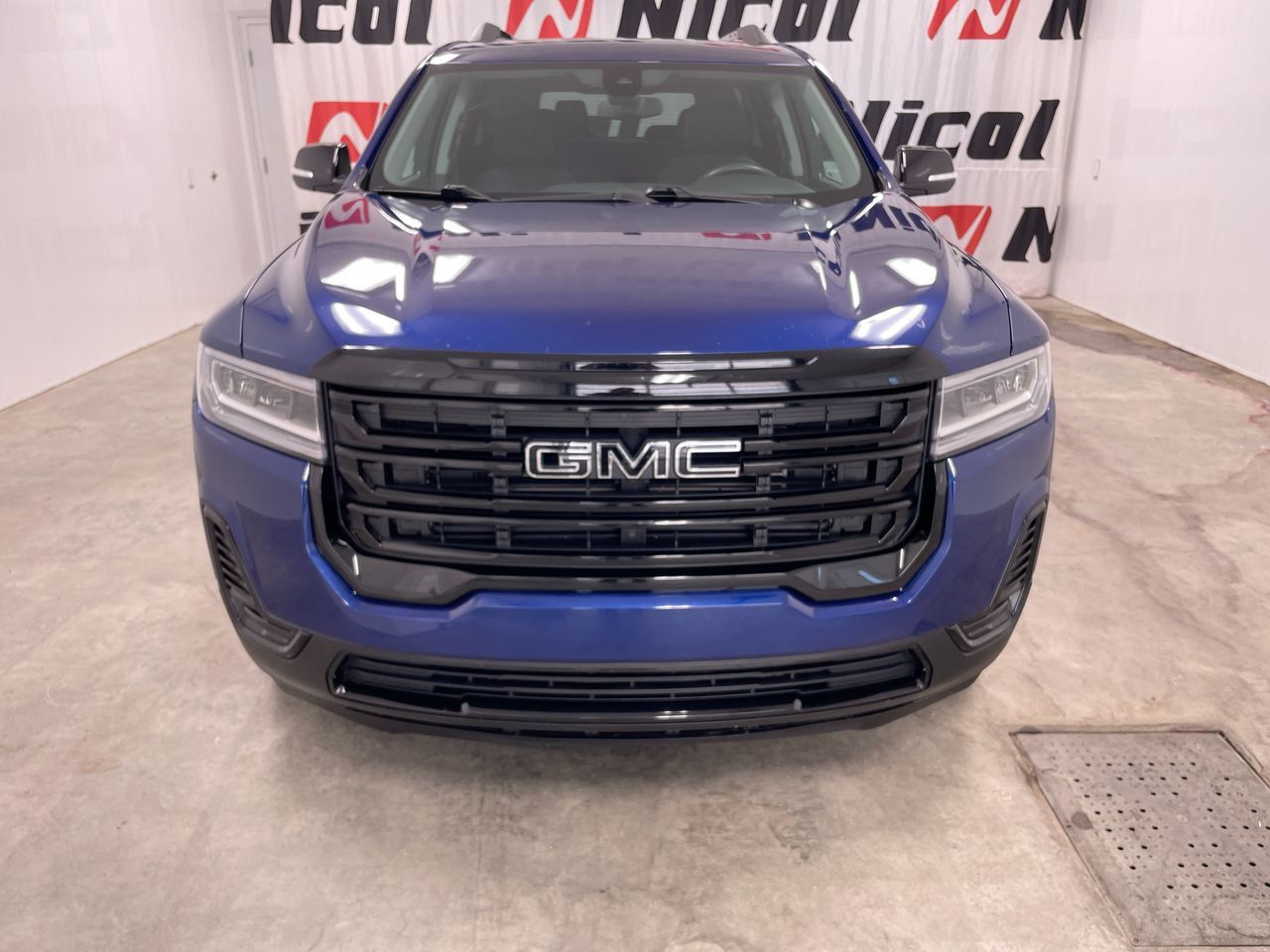 Photo 2023 GMC ACADIA SLE #3