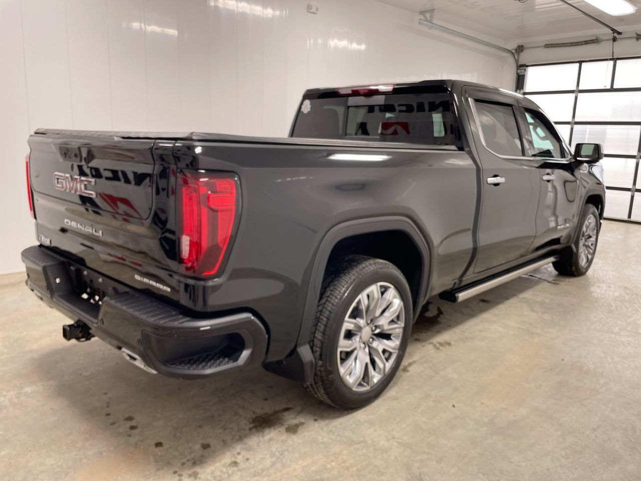 Photo GMC SIERRA 1500 DENALI 2025 #8