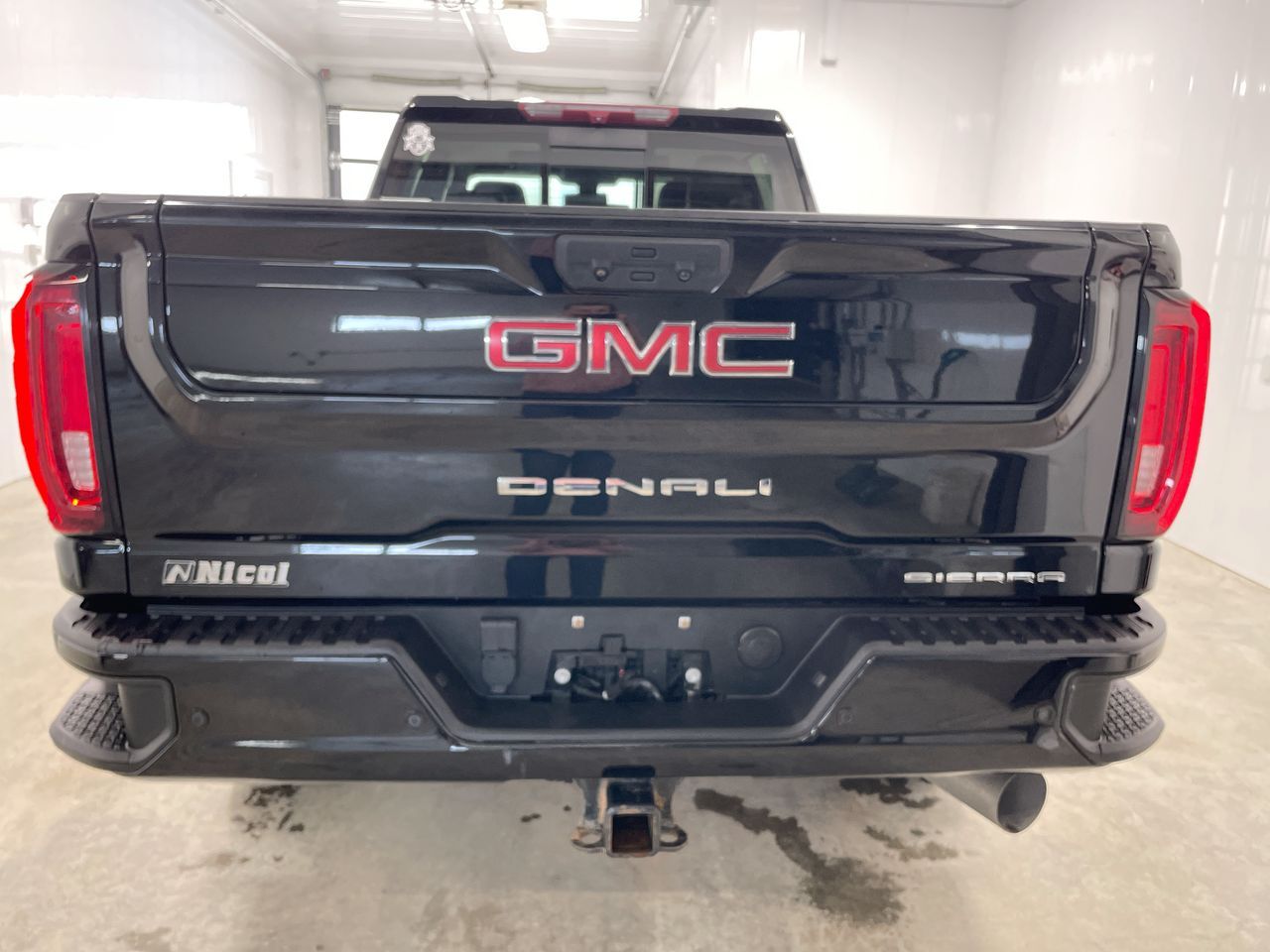 Photo GMC SIERRA 2500HD DENALI 2023 #7