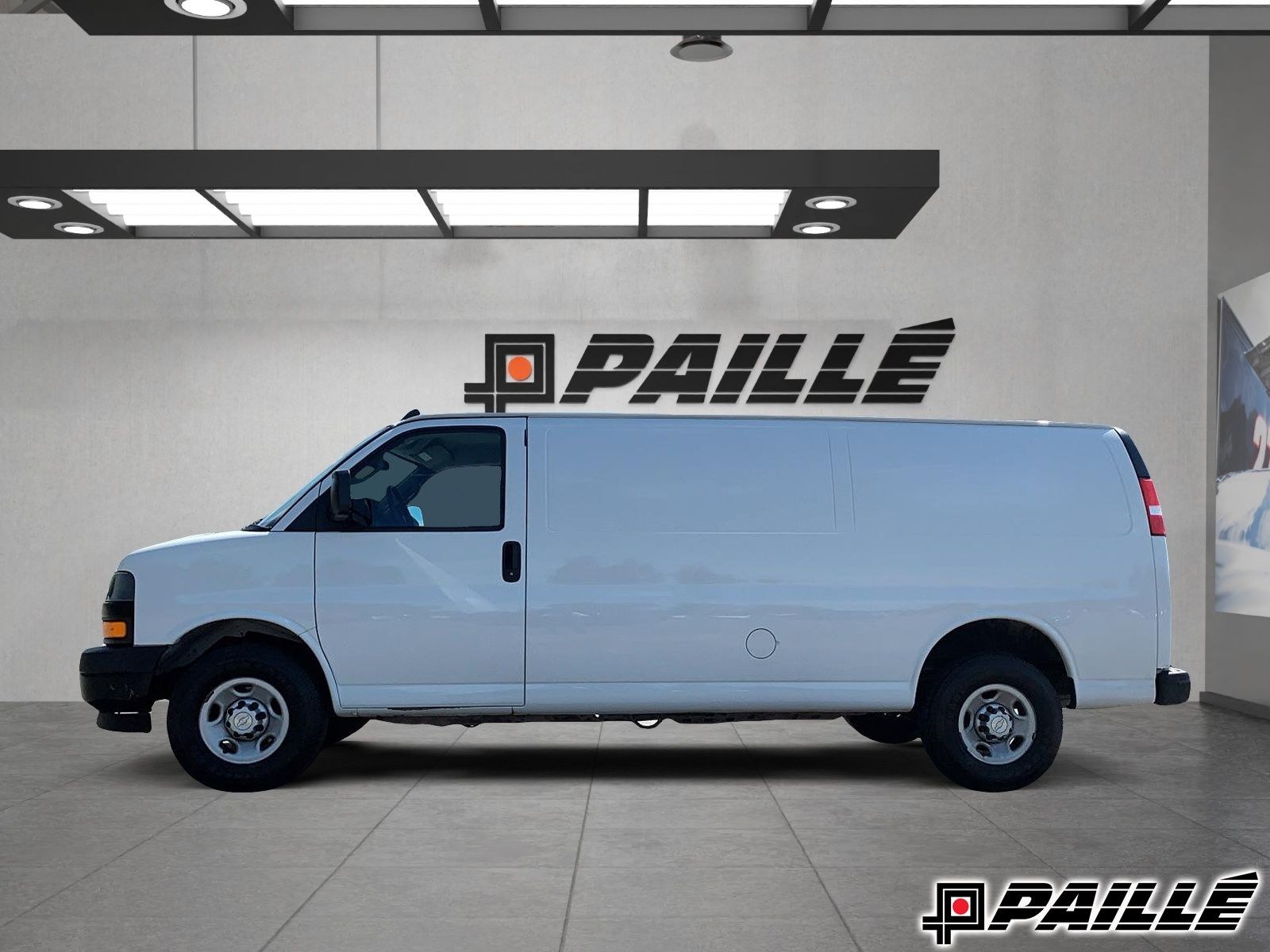 Chevrolet Express Cargo Van  2019 à Berthierville, Québec
