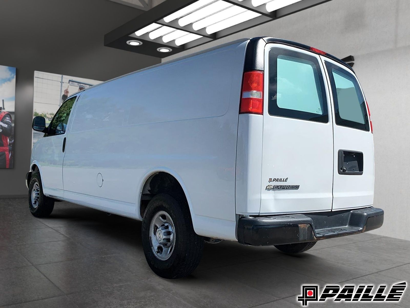 Chevrolet Express Cargo Van  2019 à Berthierville, Québec