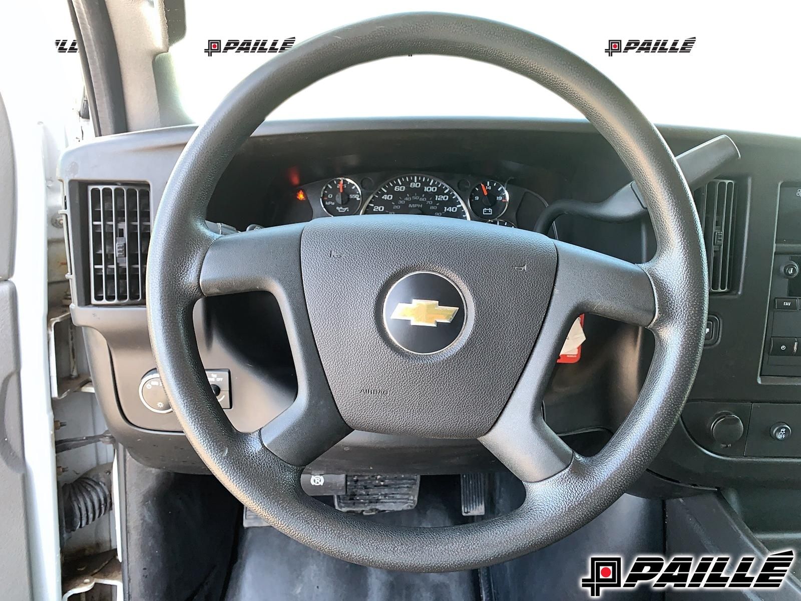 Chevrolet Express Cargo Van  2019 à Berthierville, Québec