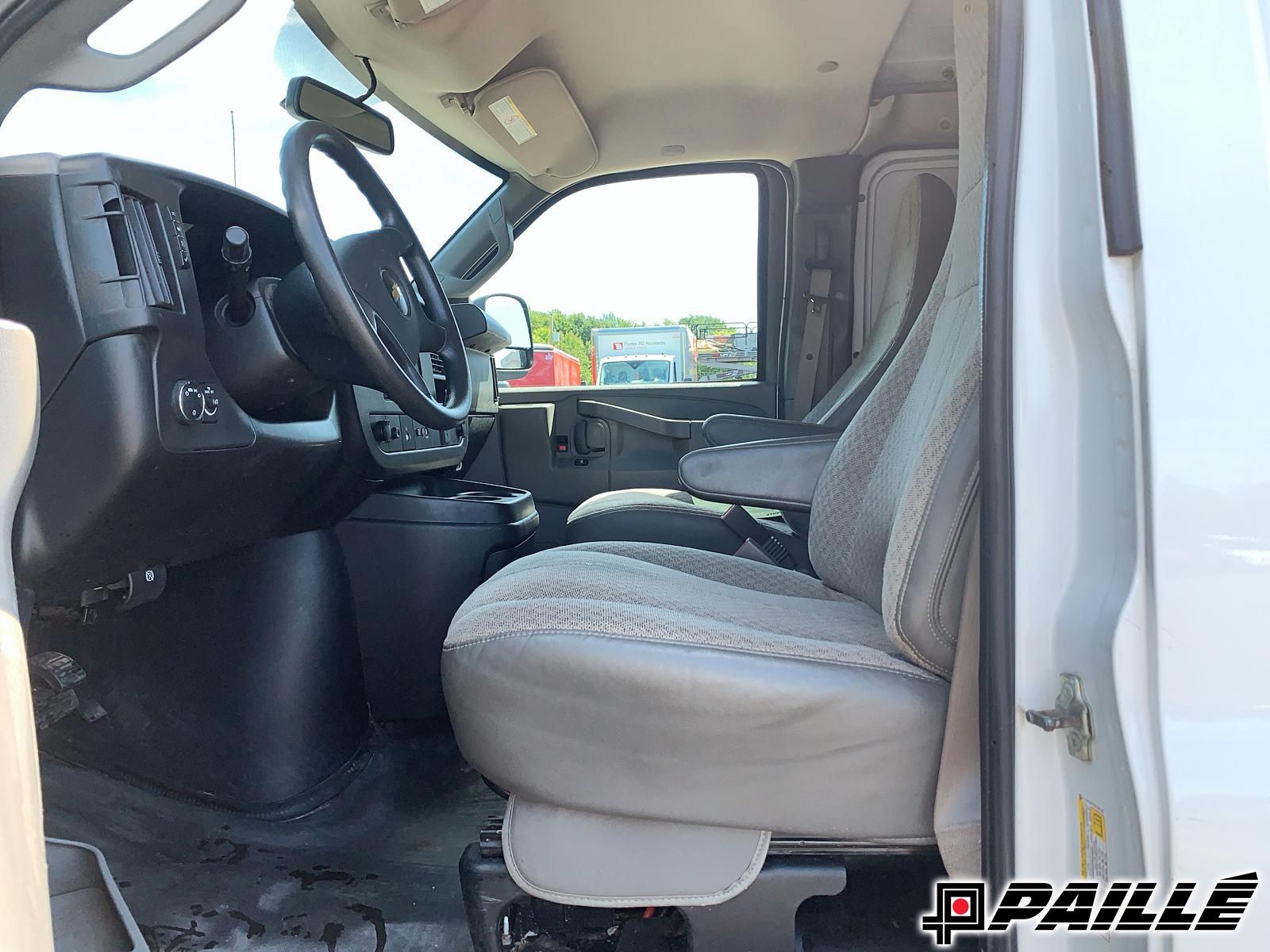 Chevrolet Express Cargo Van  2019 à Berthierville, Québec