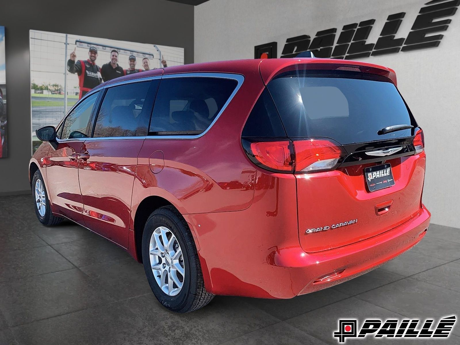 Chrysler Grand Caravan  2024 à Nicolet, Québec