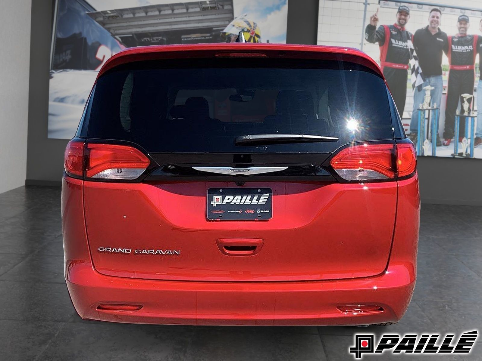 Chrysler Grand Caravan  2024 à Nicolet, Québec