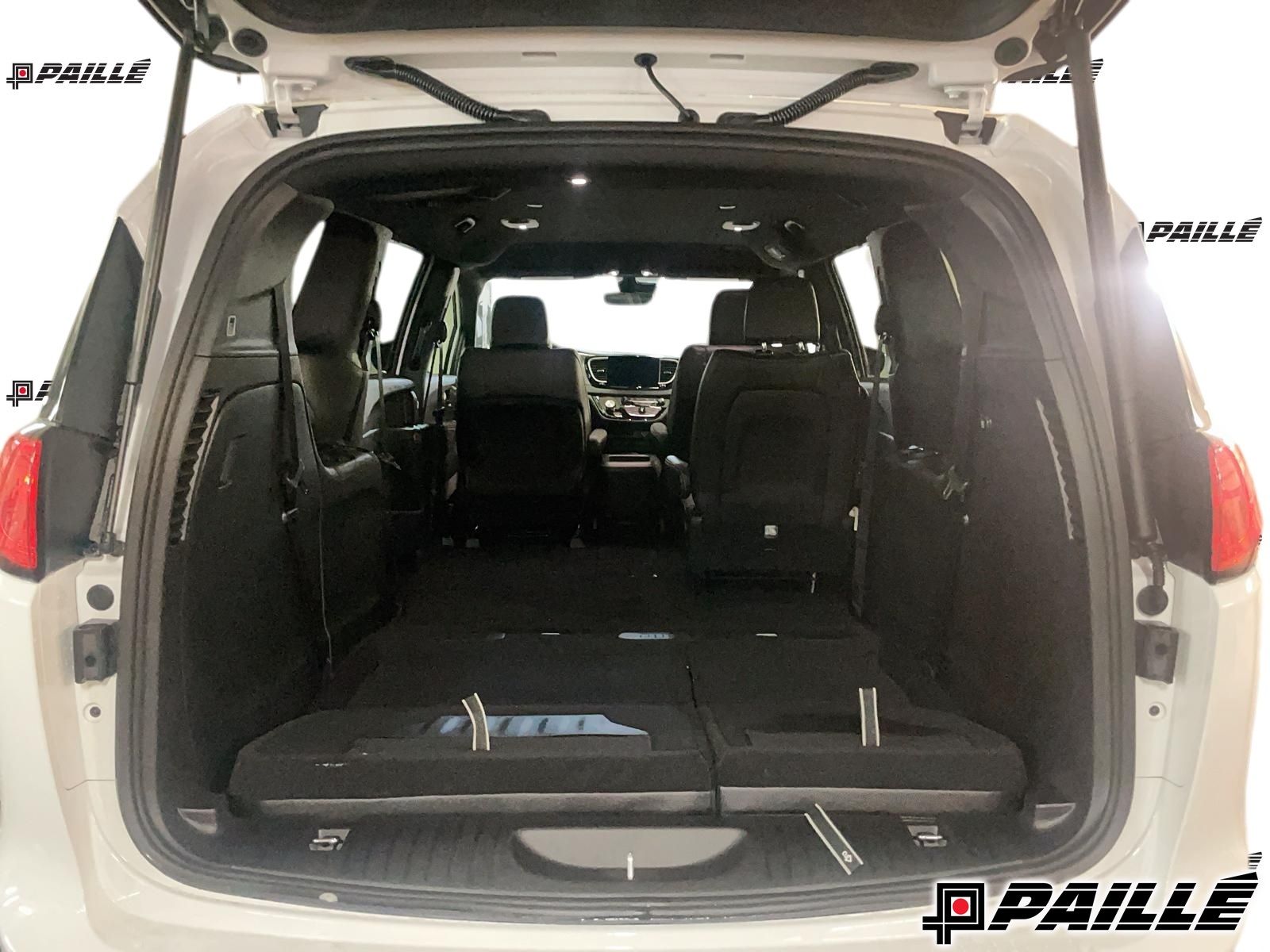 2026 Chrysler Grand Caravan in Nicolet, Quebec