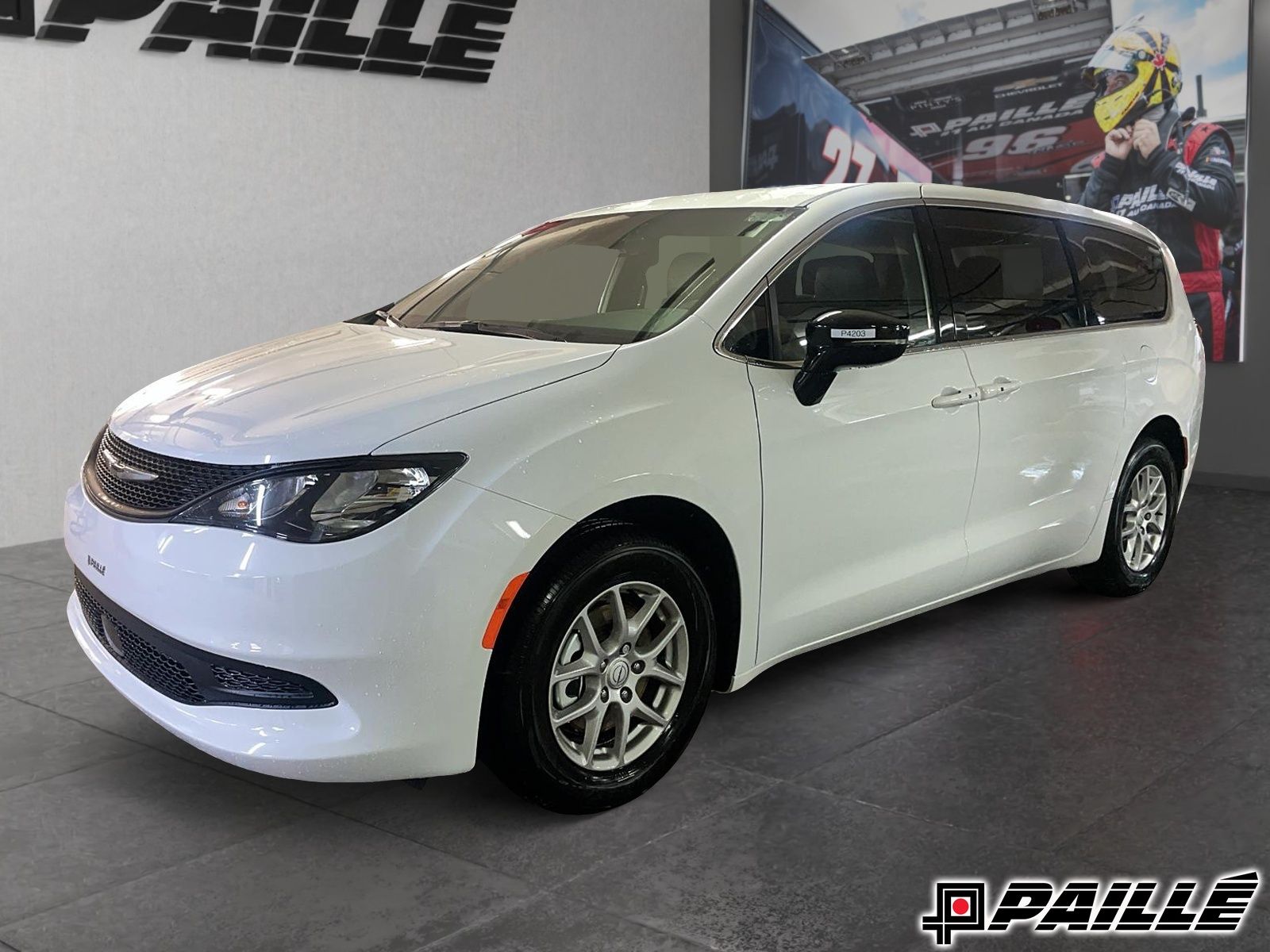 2026 Chrysler Grand Caravan in Nicolet, Quebec