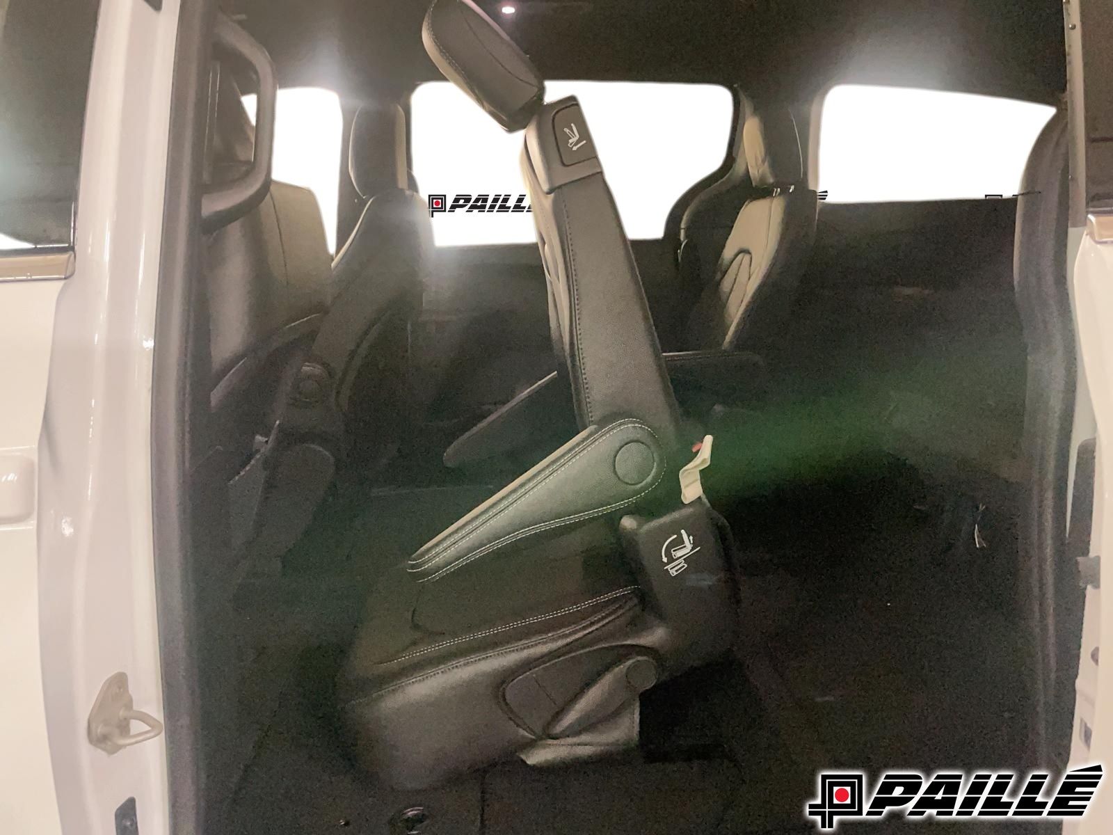 2026 Chrysler Grand Caravan in Nicolet, Quebec