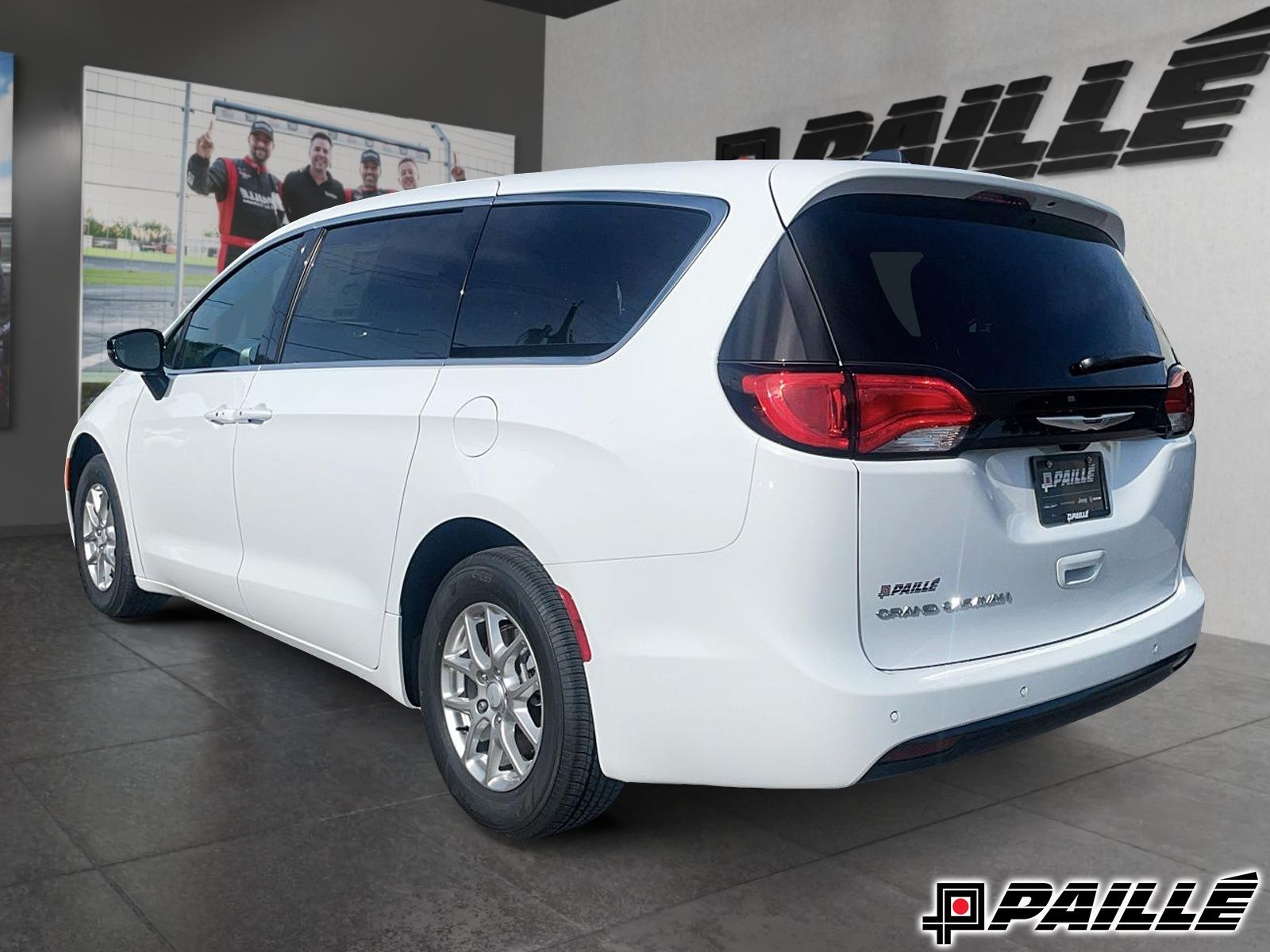 Chrysler Grand Caravan  2027 à Nicolet, Québec