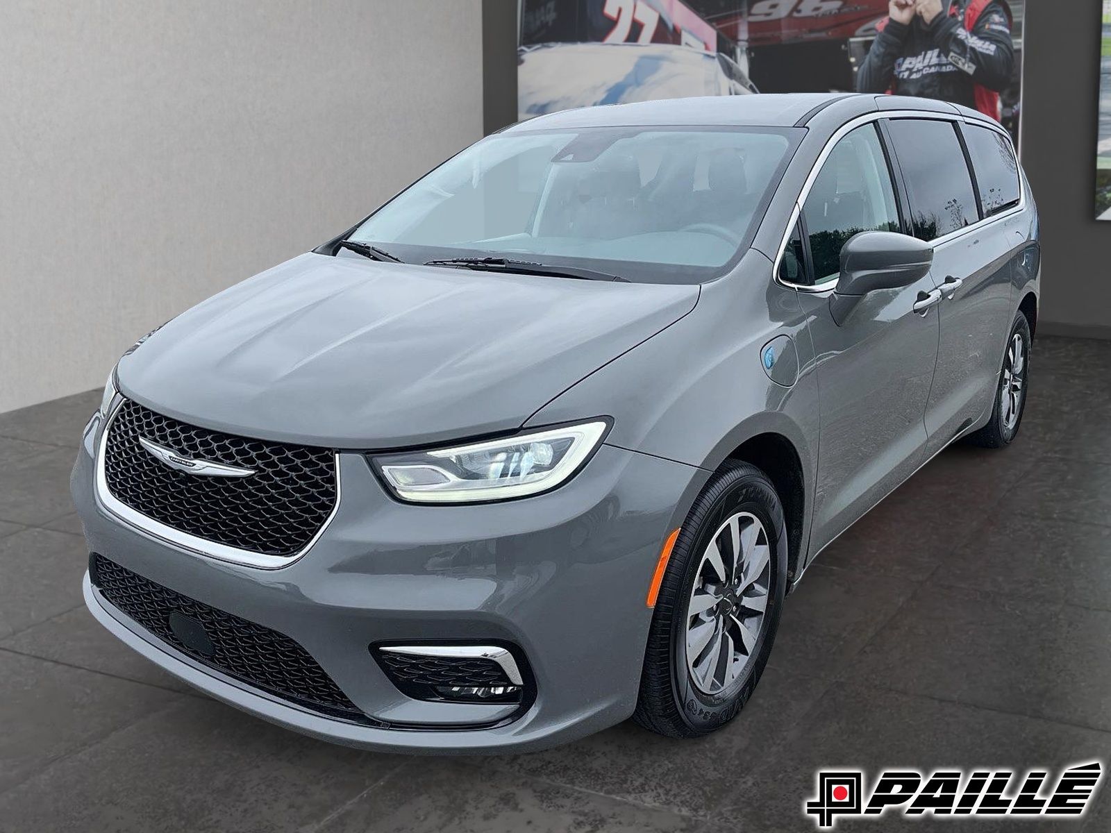 2022 Chrysler Pacifica Hybrid in Sorel-Tracy, Quebec