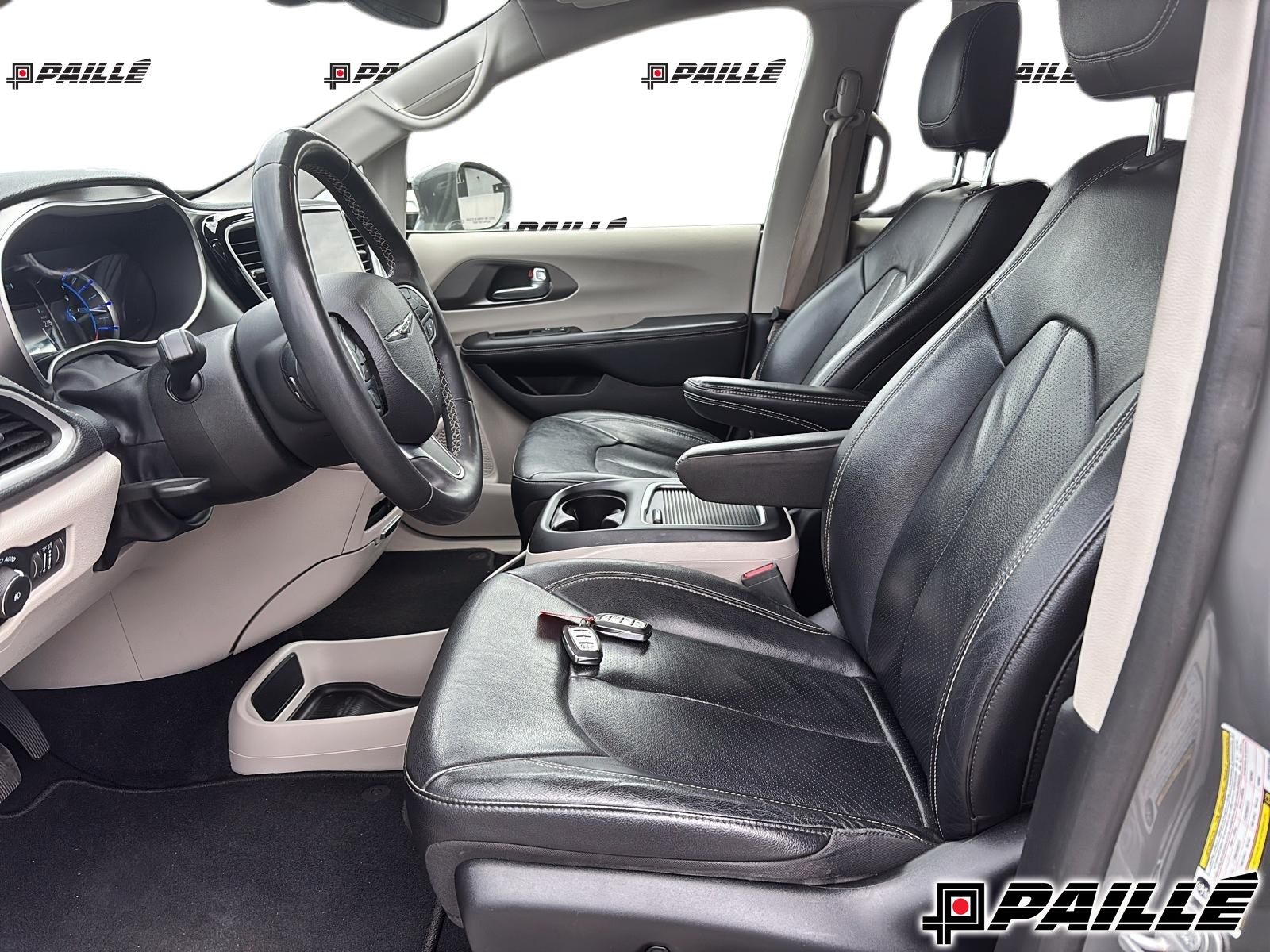 Chrysler Pacifica Hybrid  2022 à Sorel-Tracy, Québec