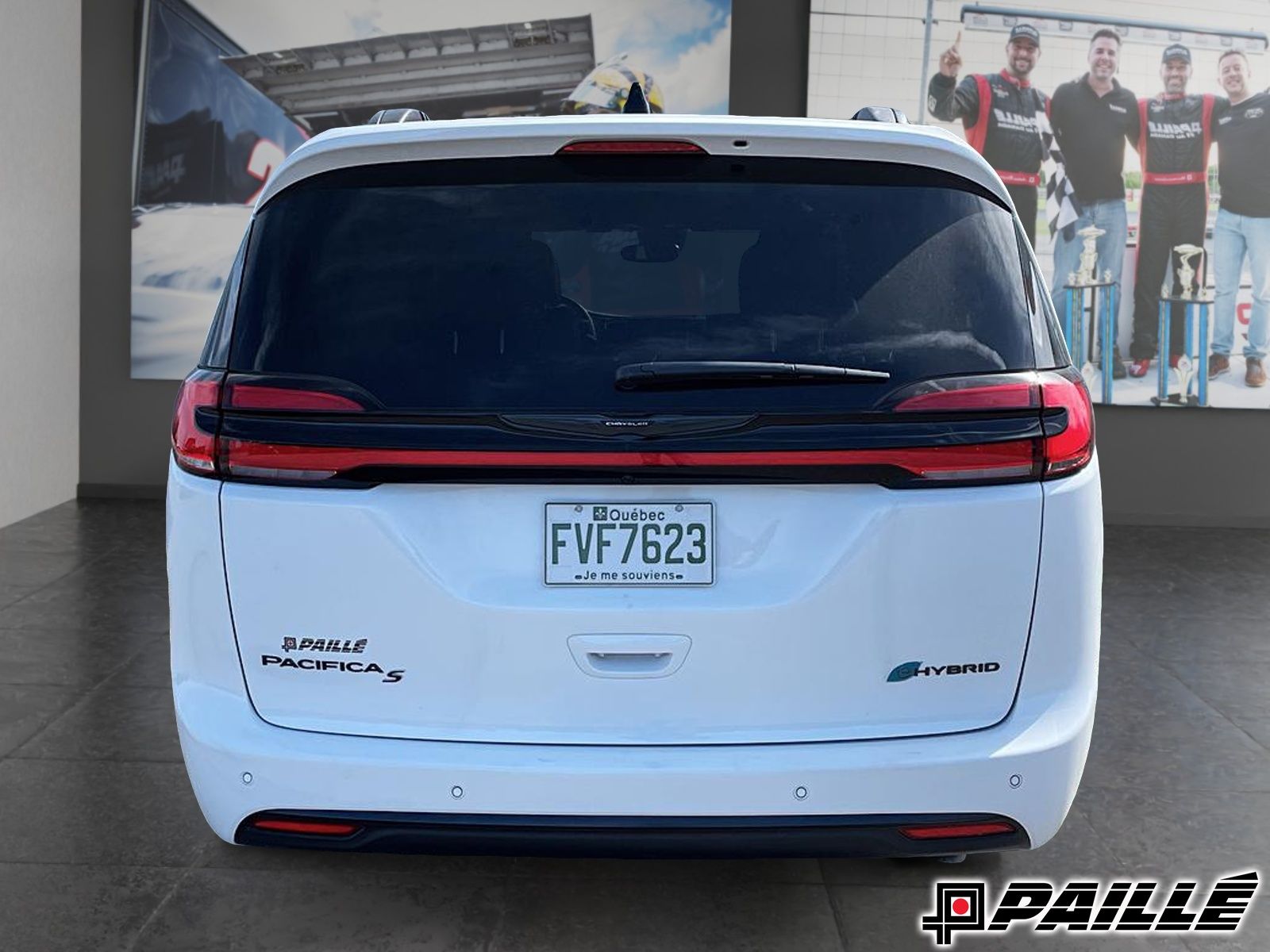 2024 Chrysler Pacifica Hybrid in Sorel-Tracy, Quebec