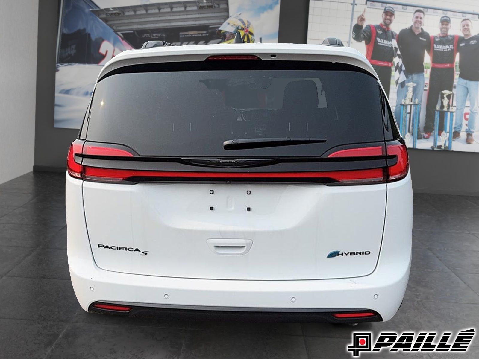 2024 Chrysler Pacifica Hybrid in Sorel-Tracy, Quebec