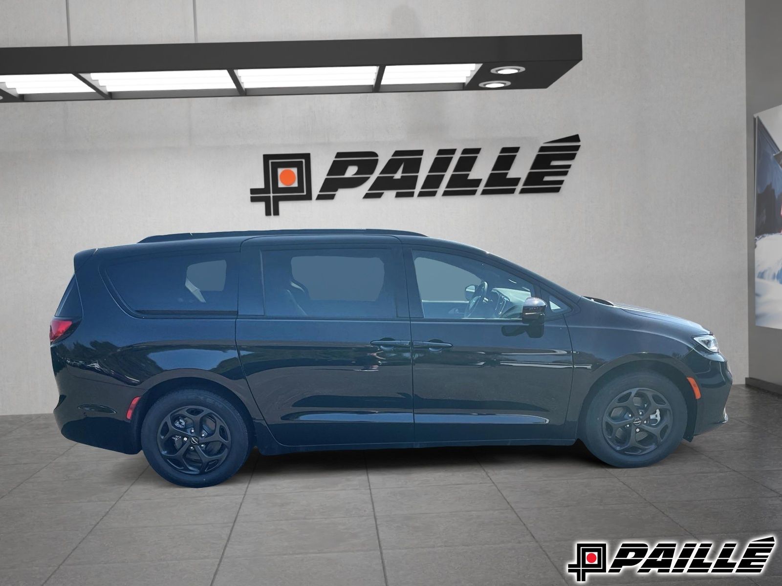 Chrysler Pacifica Hybrid  2024 à Sorel-Tracy, Québec