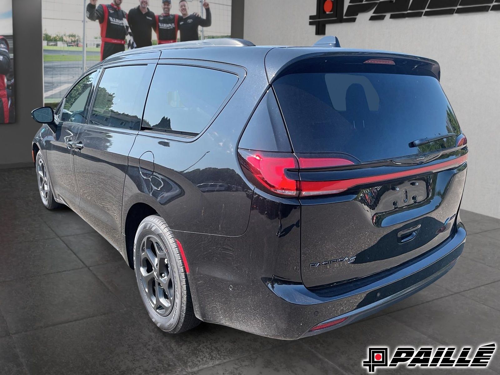 Chrysler Pacifica Hybrid  2024 à Sorel-Tracy, Québec