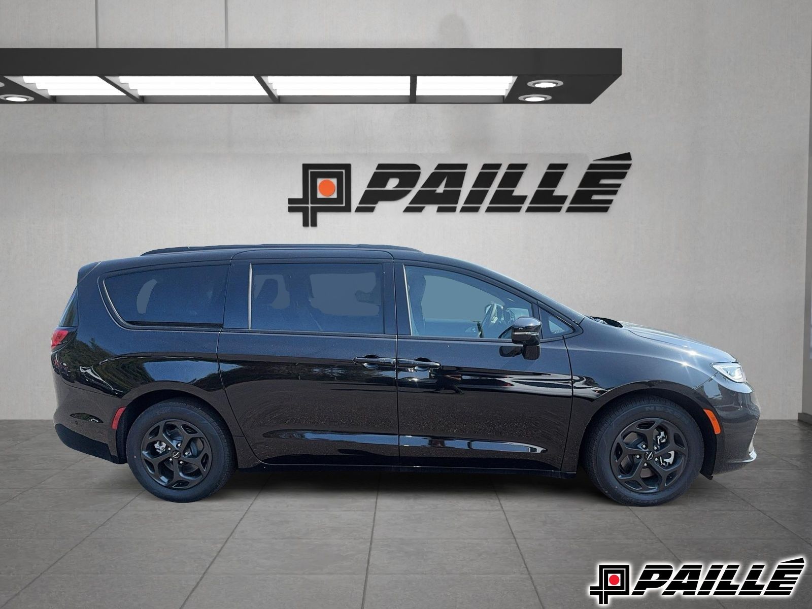 Chrysler Pacifica Hybrid  2024 à Sorel-Tracy, Québec