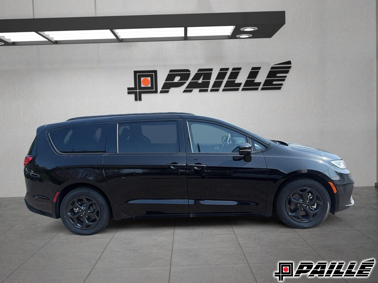 Chrysler Pacifica Hybrid  2024 à Sorel-Tracy, Québec