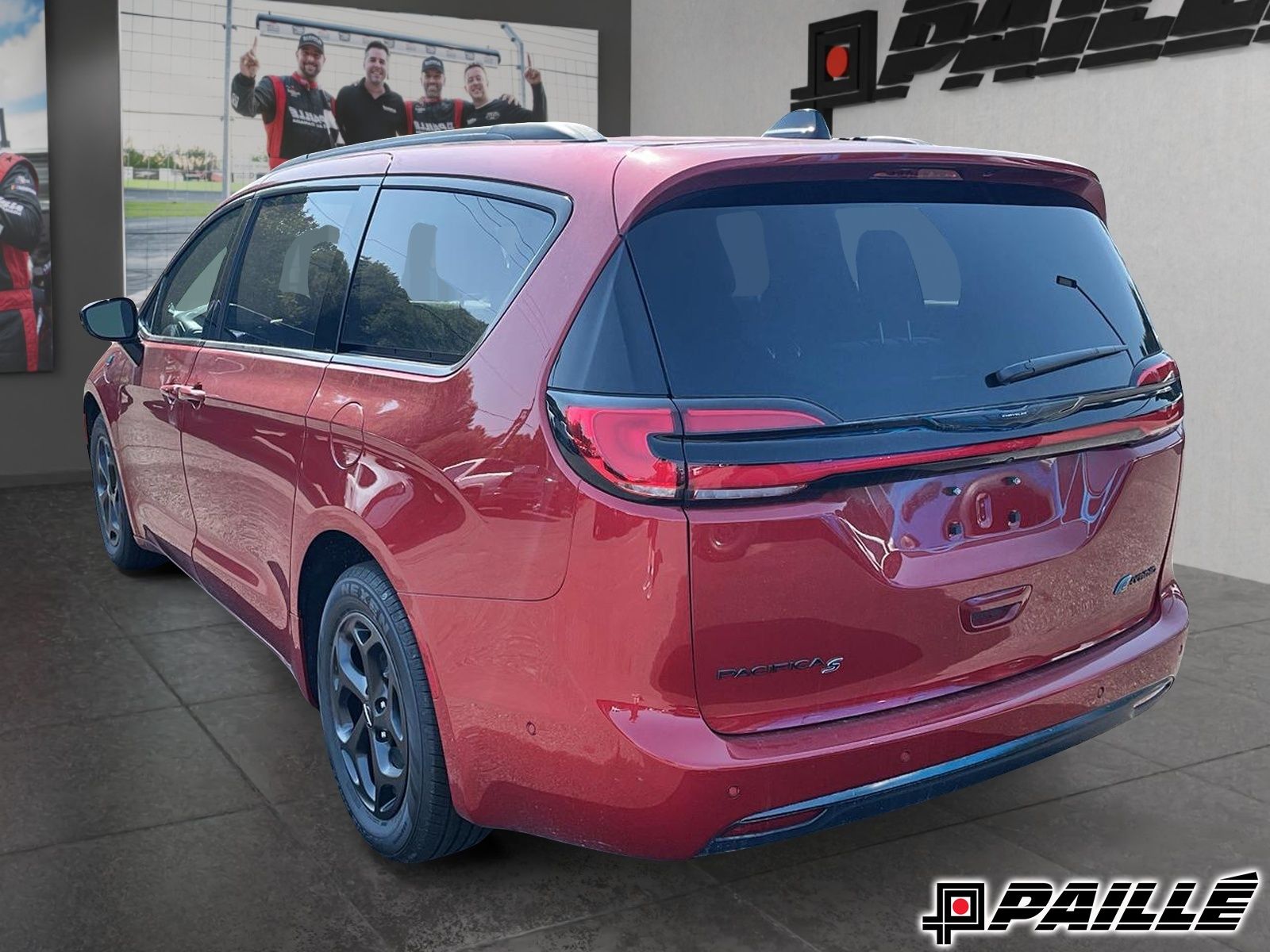 2024 Chrysler Pacifica Hybrid in Sorel-Tracy, Quebec