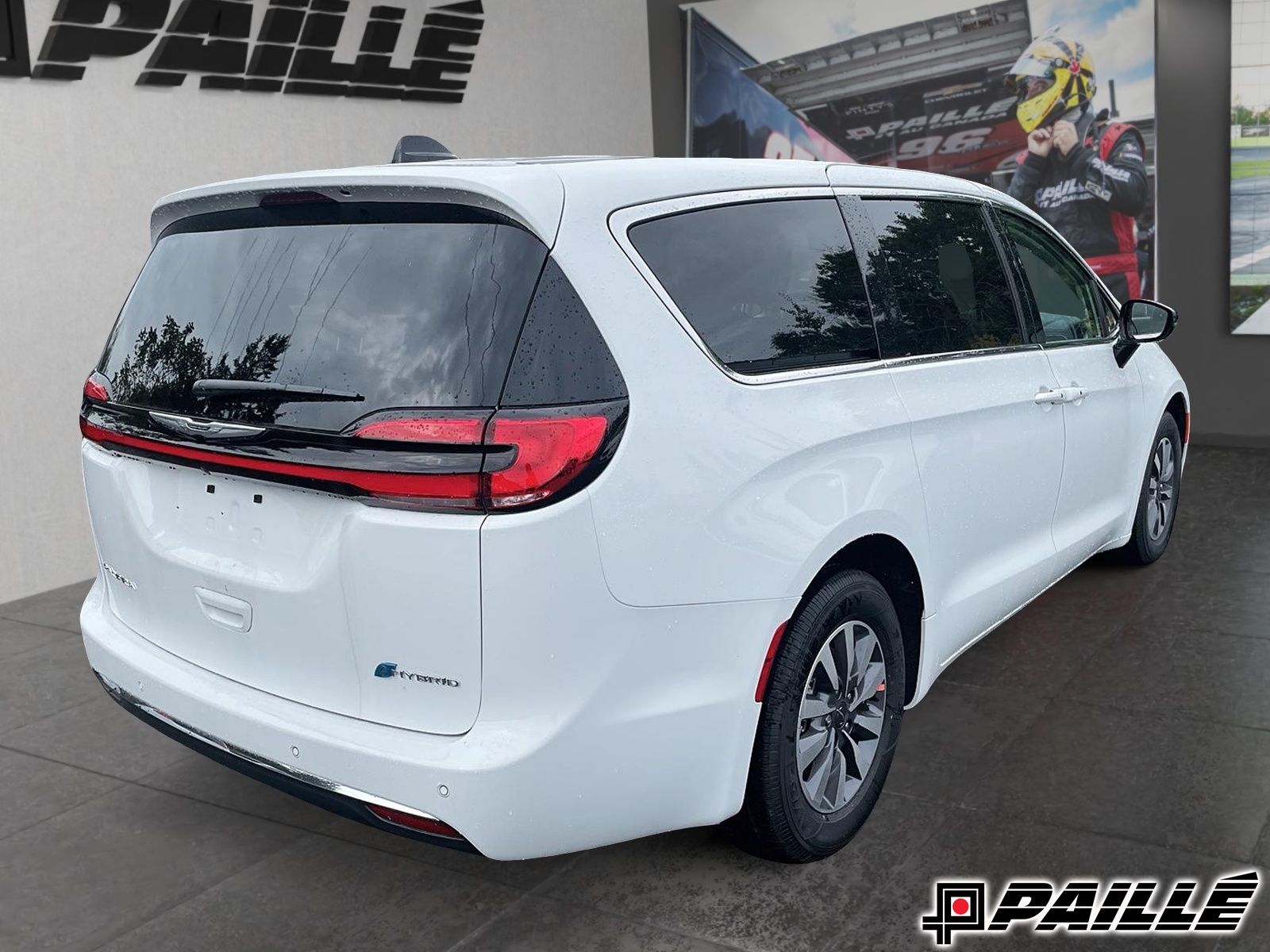 Chrysler Pacifica Hybrid  2024 à Sorel-Tracy, Québec