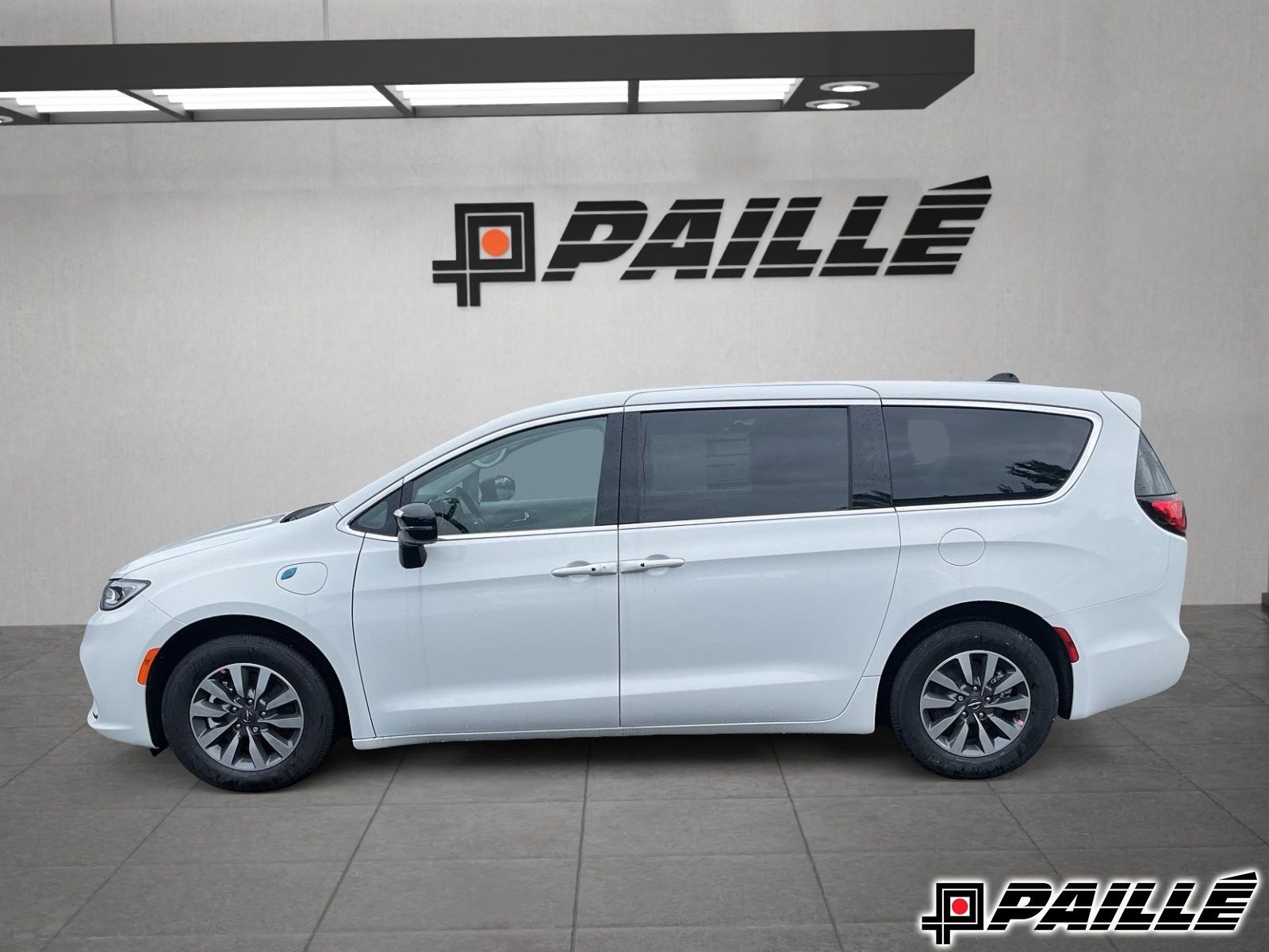 Chrysler Pacifica Hybrid  2024 à Sorel-Tracy, Québec